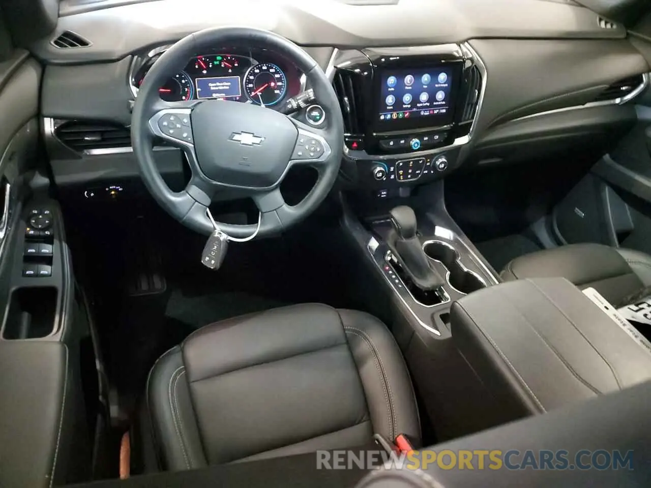 8 fotografías del automóvil dañado 1GNERHKW0PJ333063 CHEVROLET TRAVERSE 2023