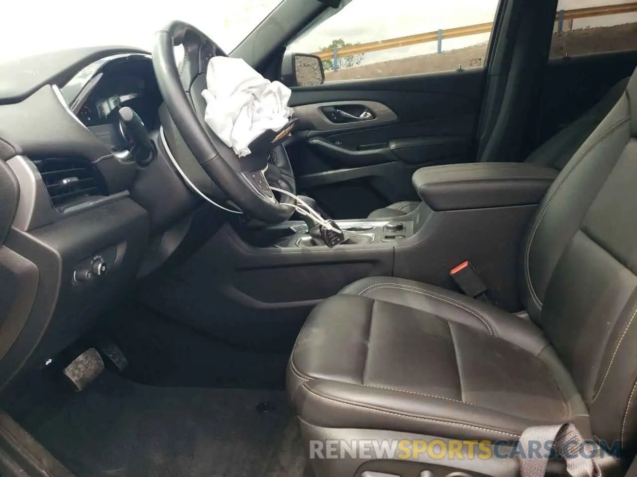 7 fotografías del automóvil dañado 1GNERHKW5PJ197450 CHEVROLET TRAVERSE 2023