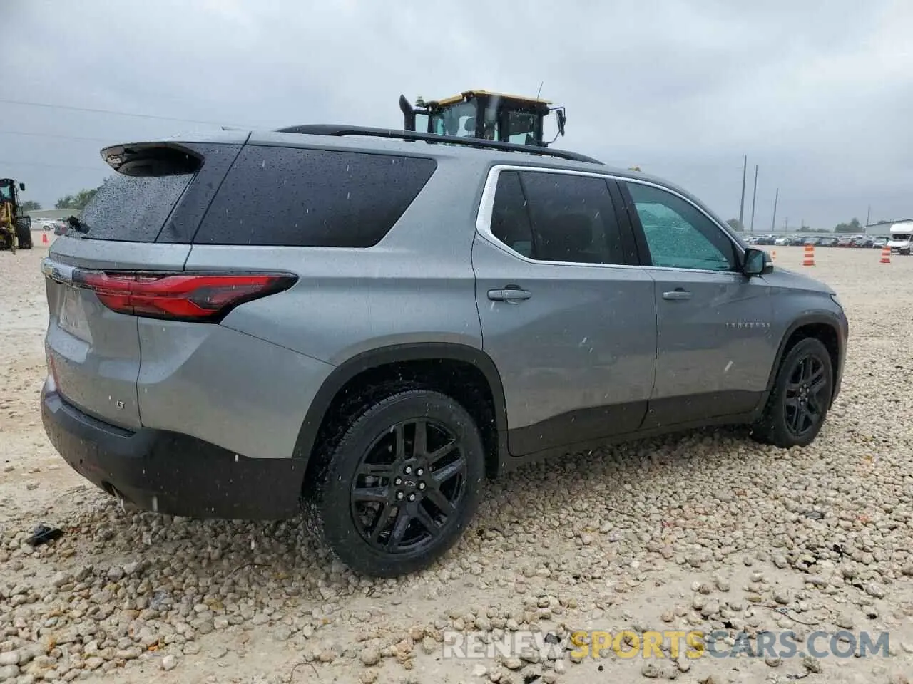 3 fotografías del automóvil dañado 1GNERHKW5PJ206132 CHEVROLET TRAVERSE 2023
