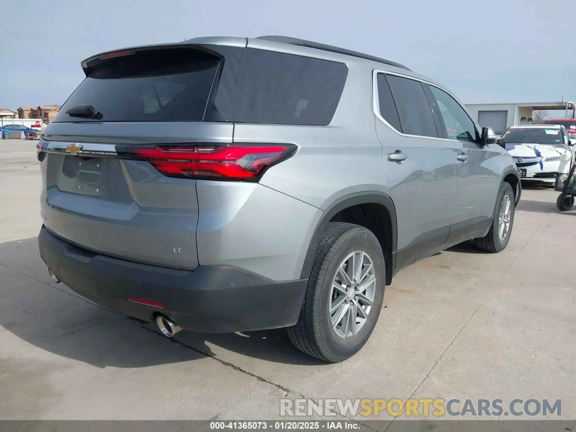 4 fotografías del automóvil dañado 1GNERHKW9PJ194986 CHEVROLET TRAVERSE 2023