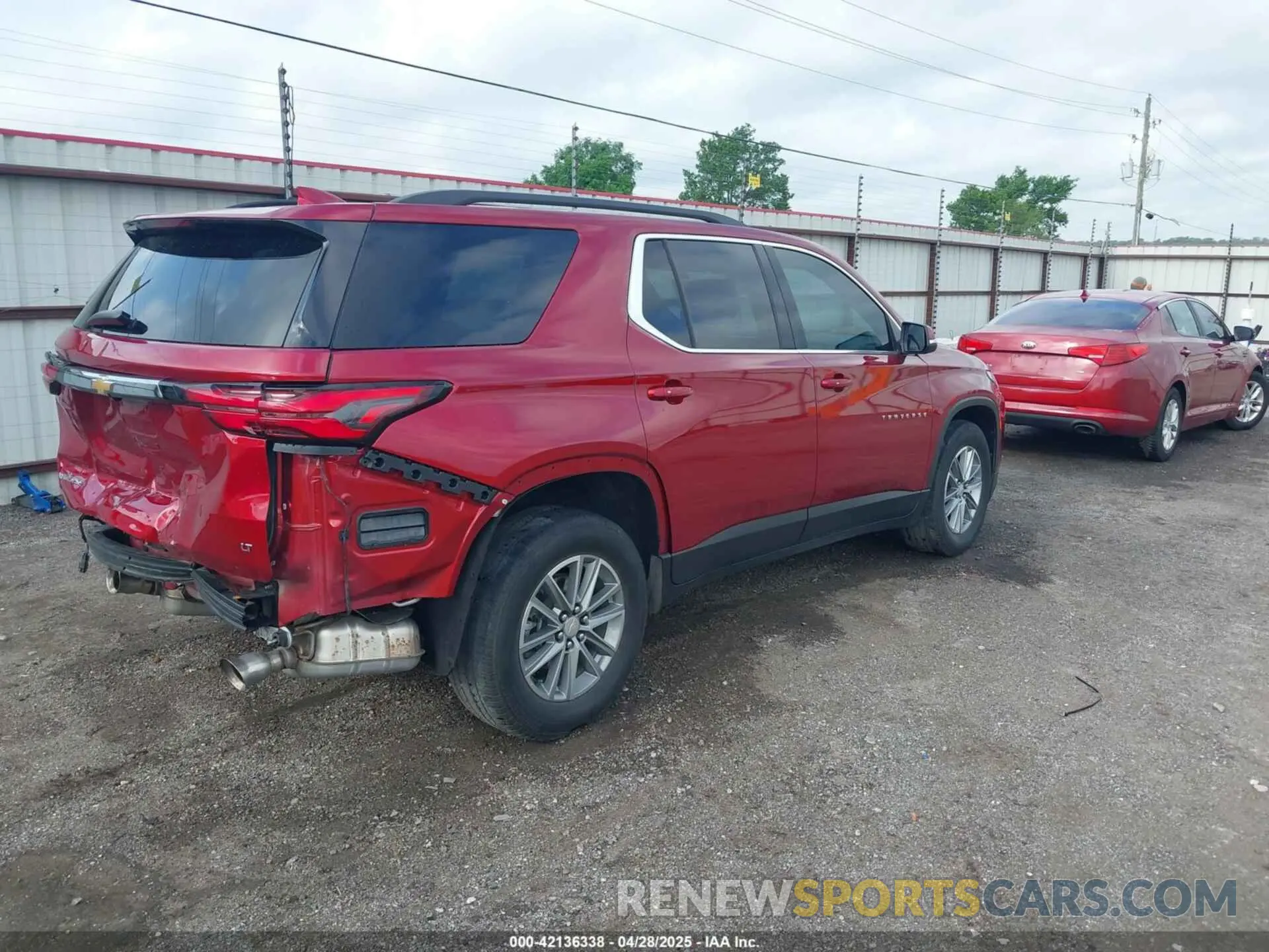 4 fotografías del automóvil dañado 1GNERHKW9PJ203184 CHEVROLET TRAVERSE 2023