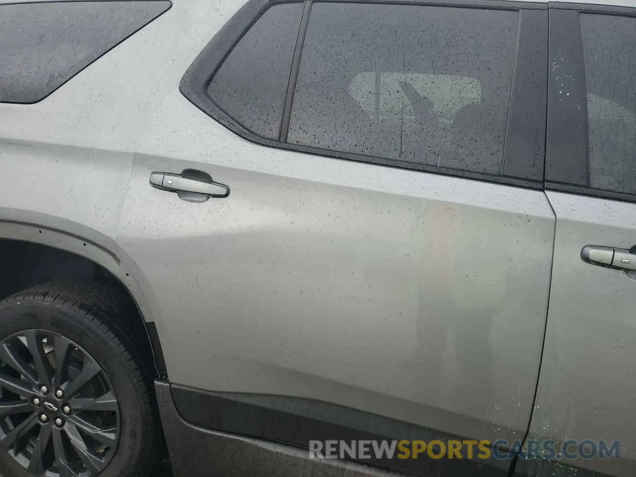 11 fotografías del automóvil dañado 1GNERJKW1PJ145143 CHEVROLET TRAVERSE 2023