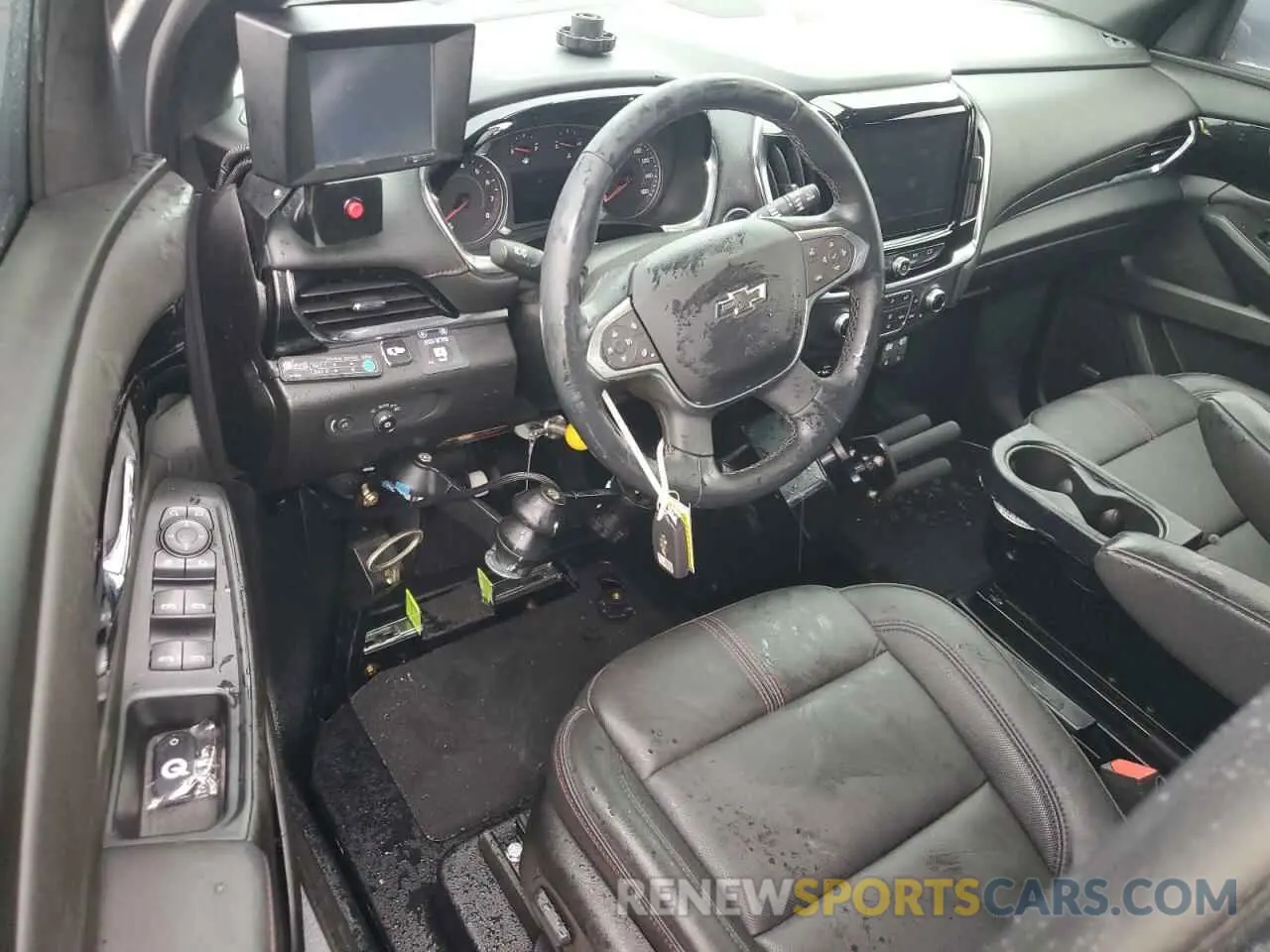 8 fotografías del automóvil dañado 1GNERJKW1PJ145143 CHEVROLET TRAVERSE 2023