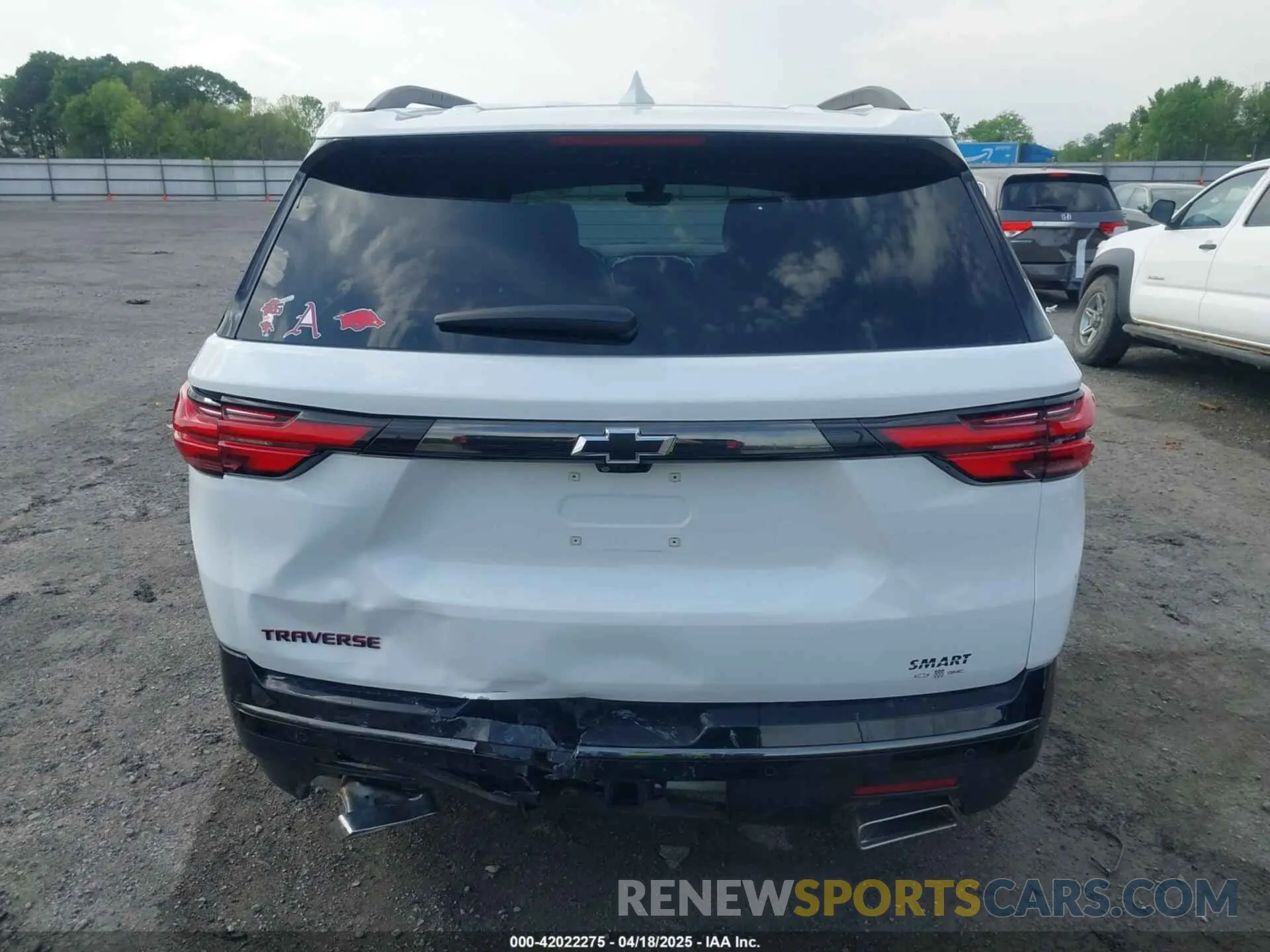 17 fotografías del automóvil dañado 1GNERKKW1PJ301414 CHEVROLET TRAVERSE 2023