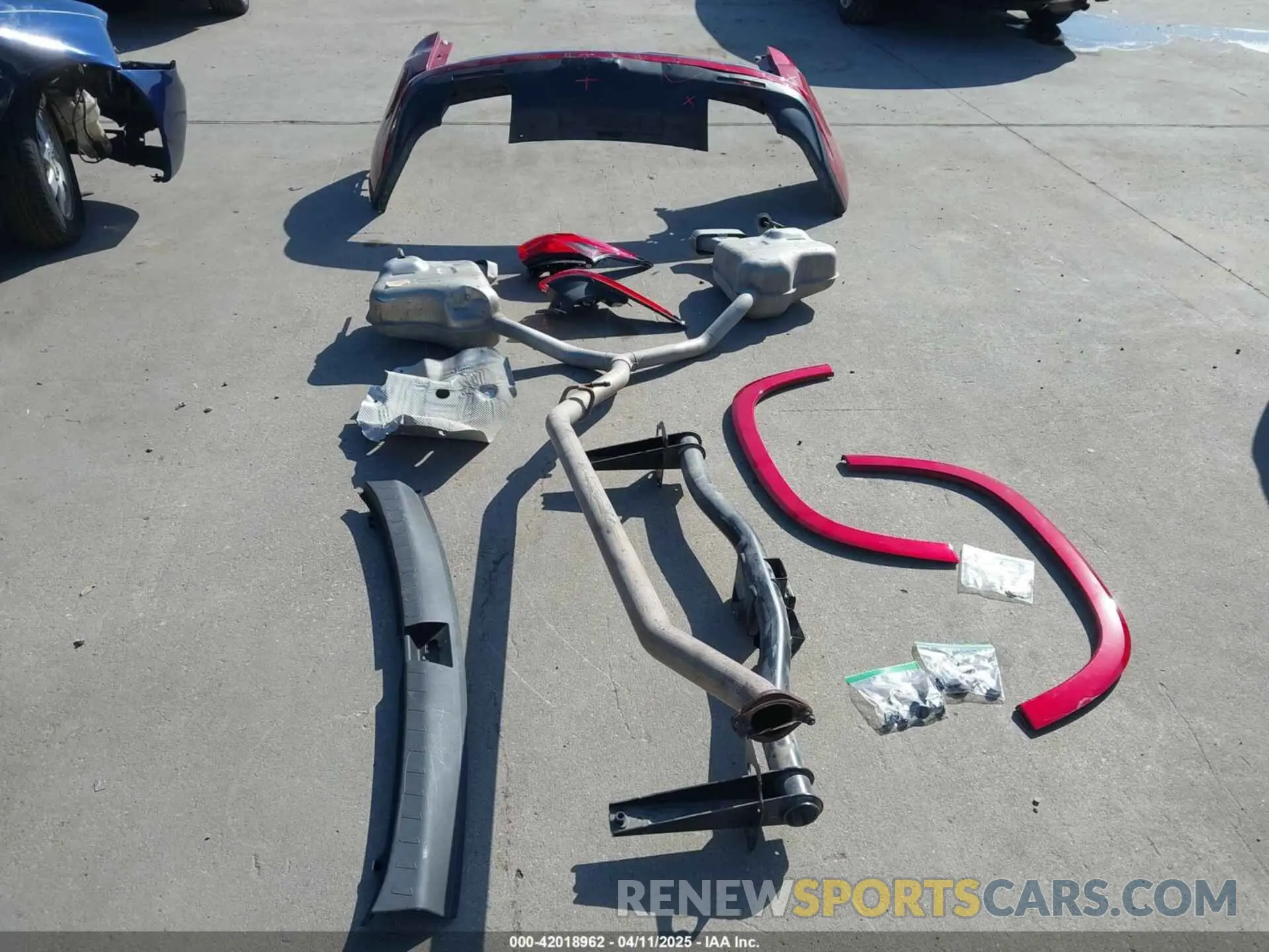12 fotografías del automóvil dañado 1GNERKKW5PJ312139 CHEVROLET TRAVERSE 2023