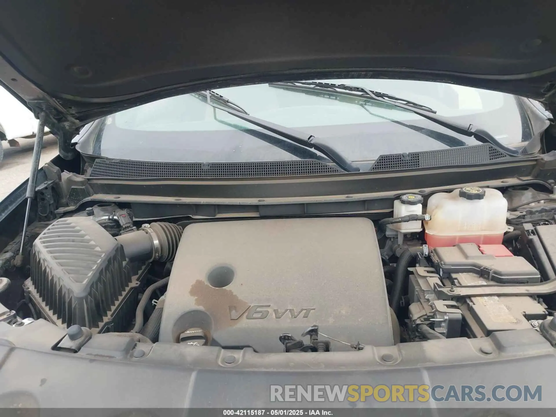 10 fotografías del automóvil dañado 1GNERLKW7PJ242259 CHEVROLET TRAVERSE 2023