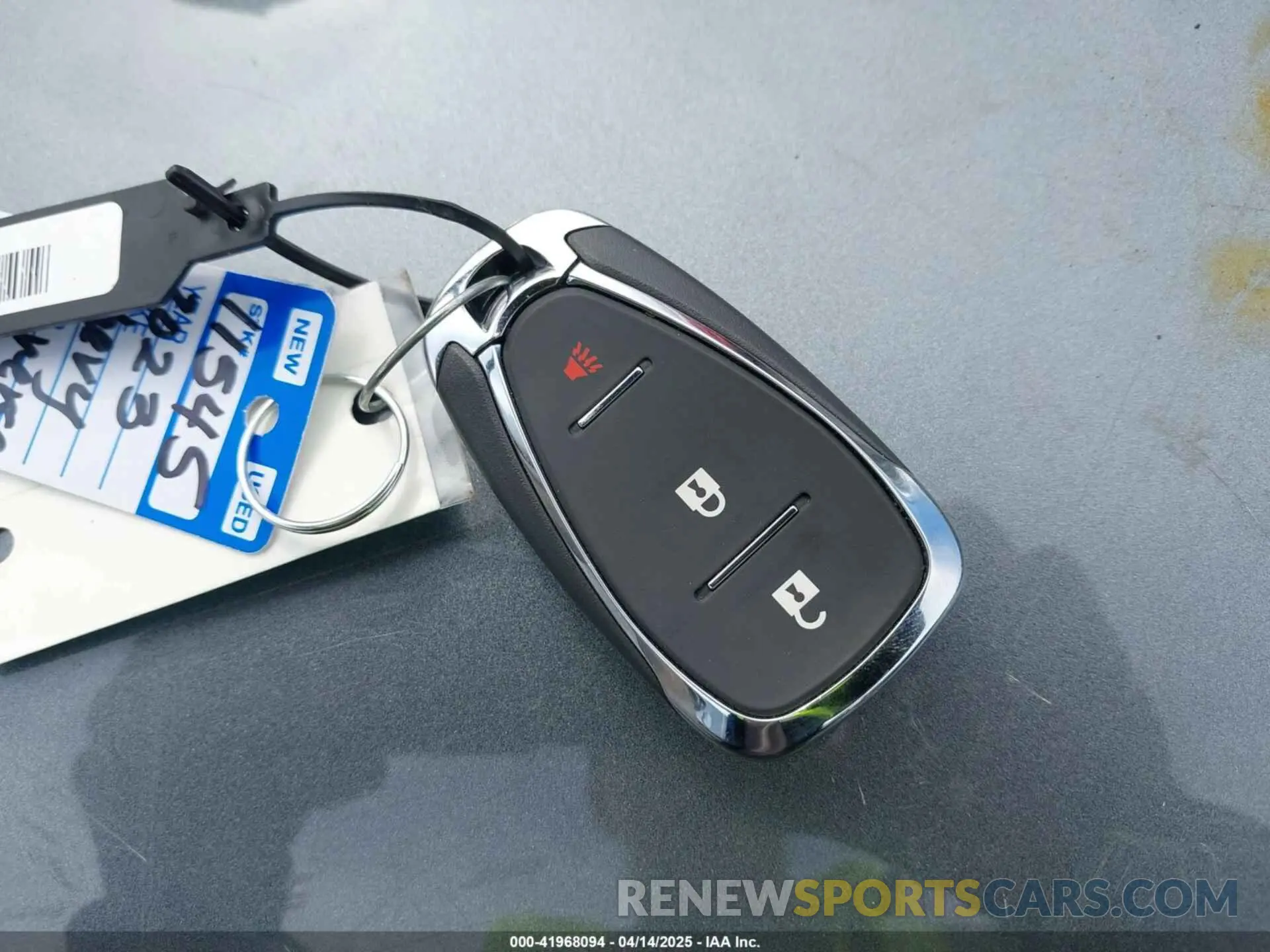 11 fotografías del automóvil dañado 1GNEVFKW2PJ332531 CHEVROLET TRAVERSE 2023