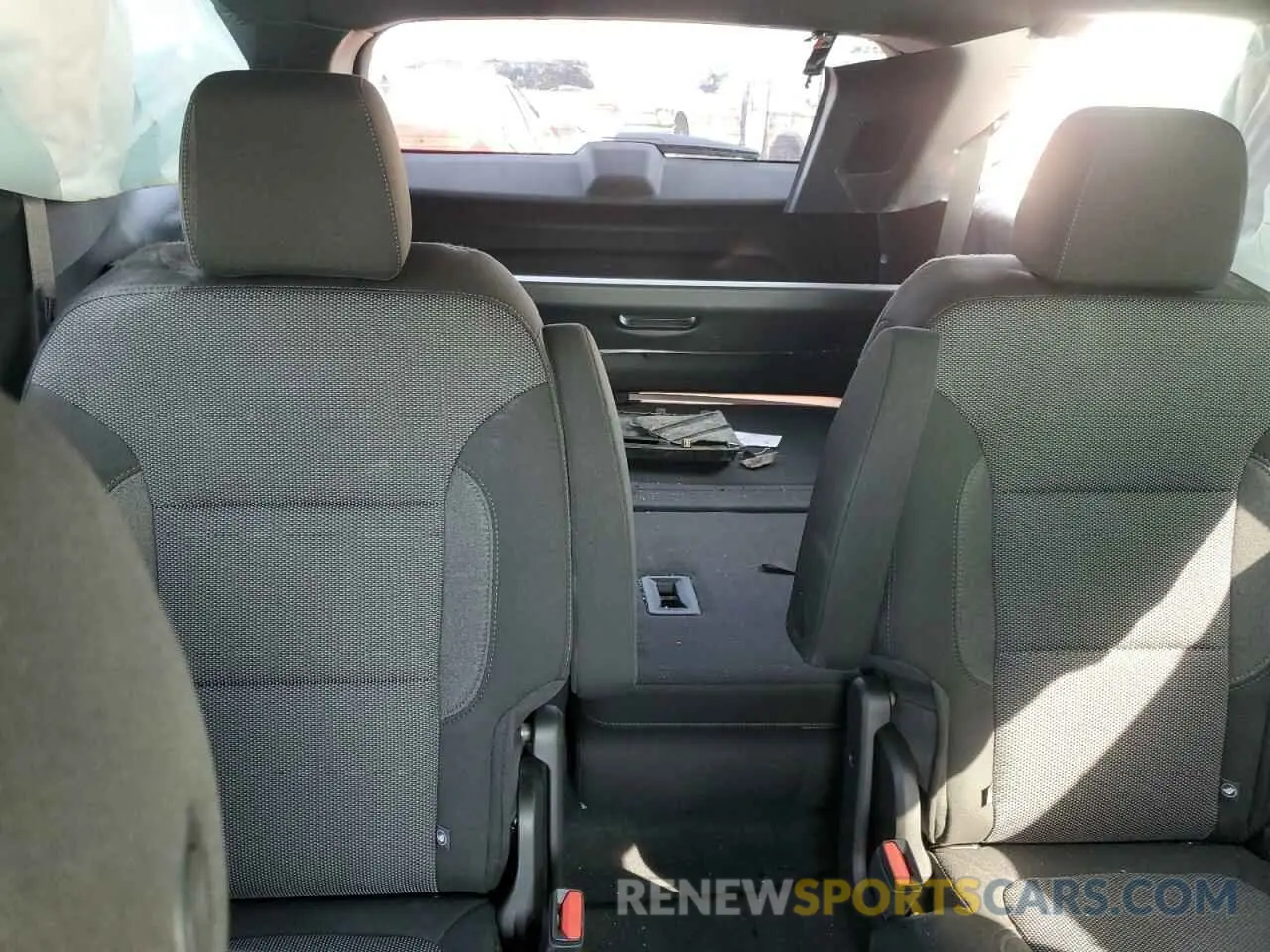 10 fotografías del automóvil dañado 1GNEVGKW0PJ255020 CHEVROLET TRAVERSE 2023