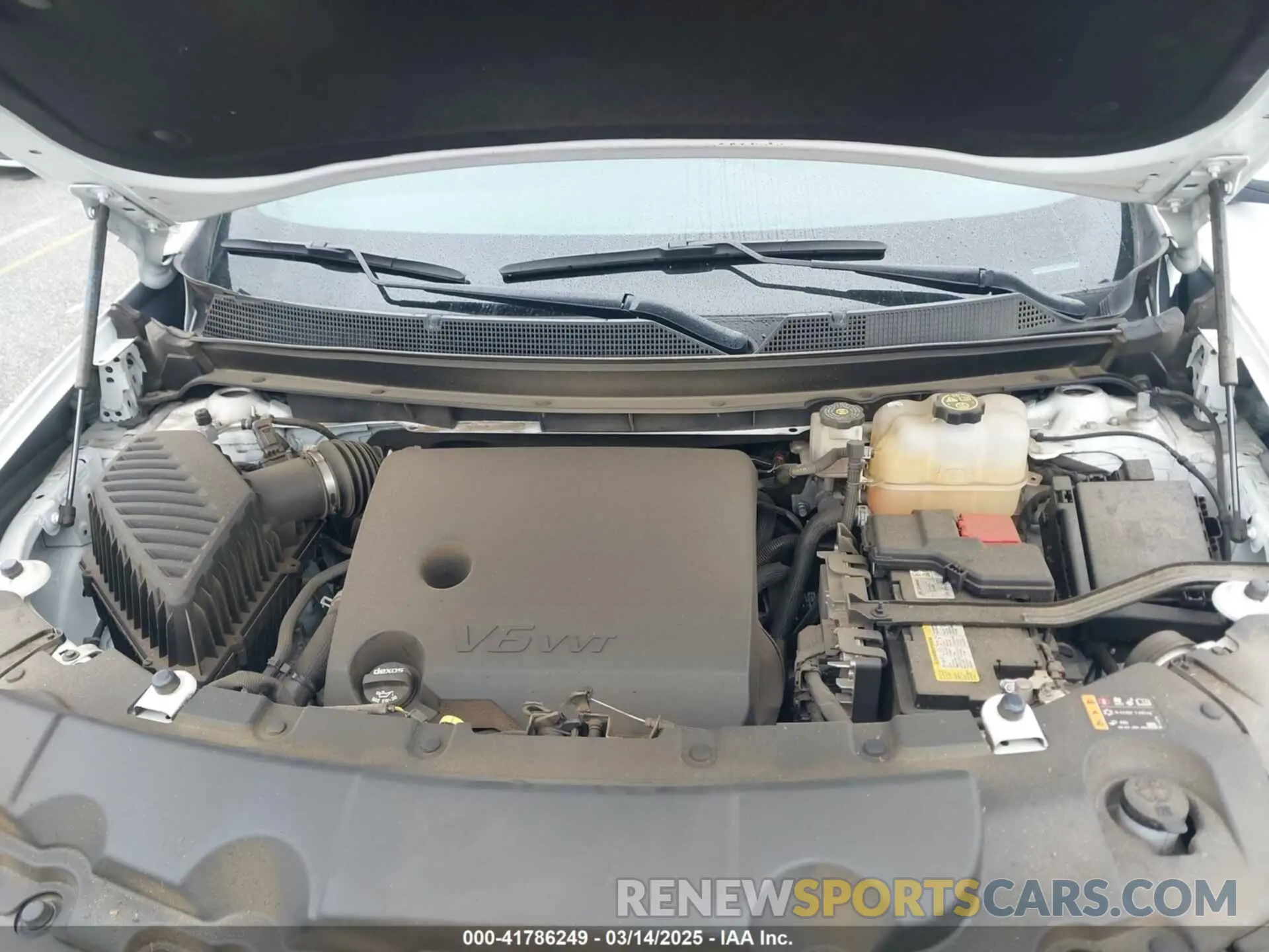 10 fotografías del automóvil dañado 1GNEVGKW1PJ180490 CHEVROLET TRAVERSE 2023