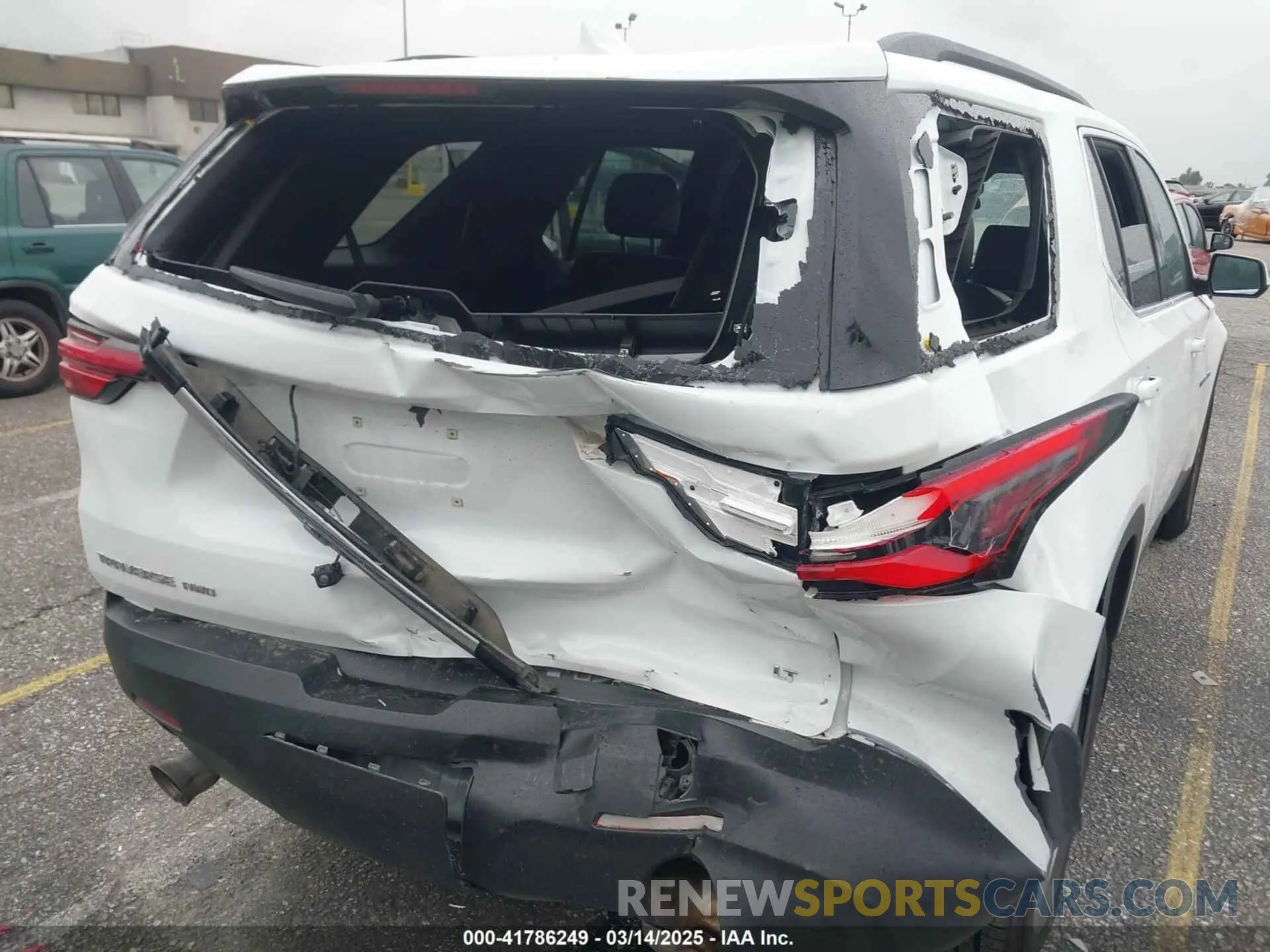 6 fotografías del automóvil dañado 1GNEVGKW1PJ180490 CHEVROLET TRAVERSE 2023