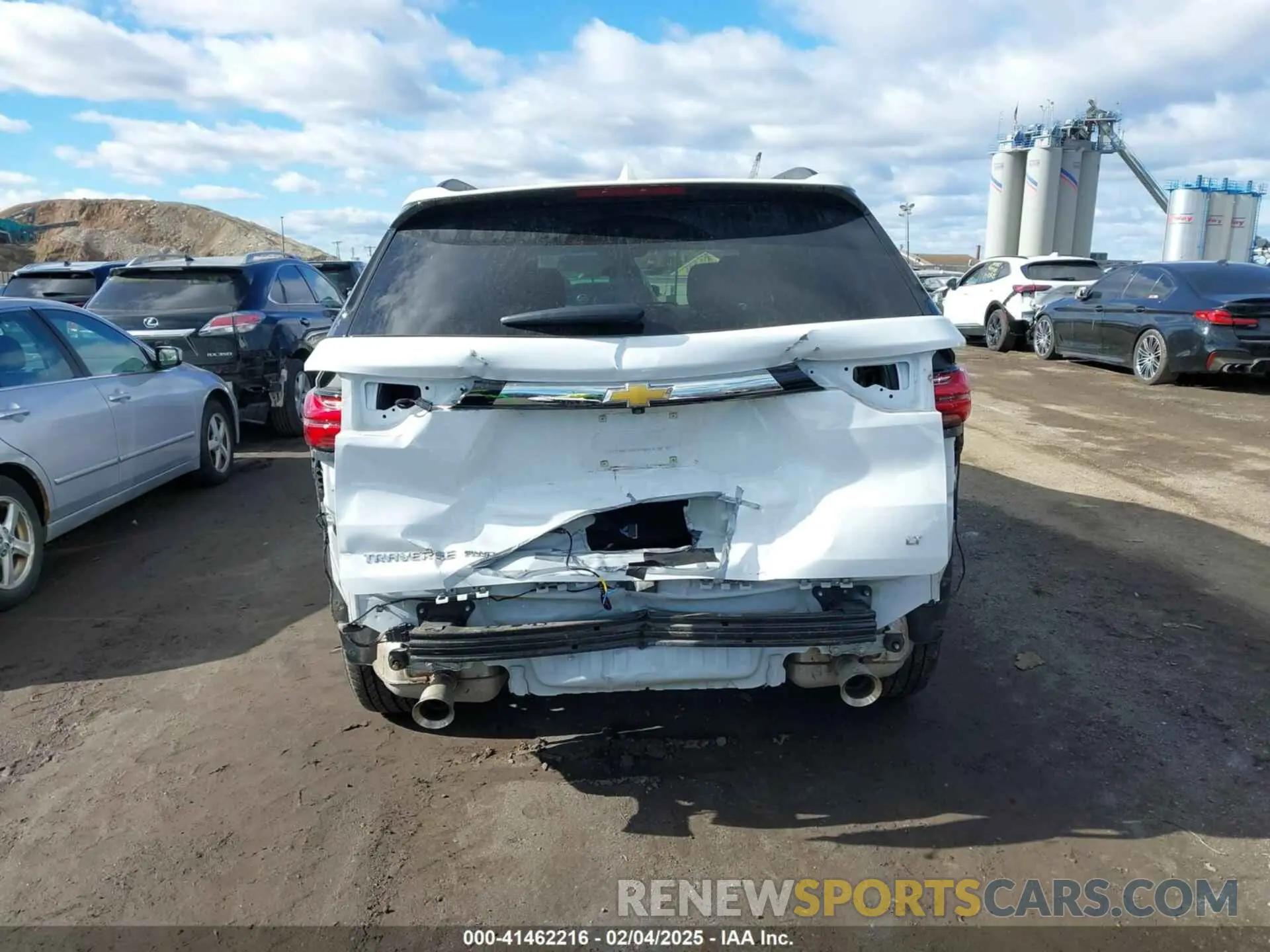 16 fotografías del automóvil dañado 1GNEVGKW3PJ224425 CHEVROLET TRAVERSE 2023