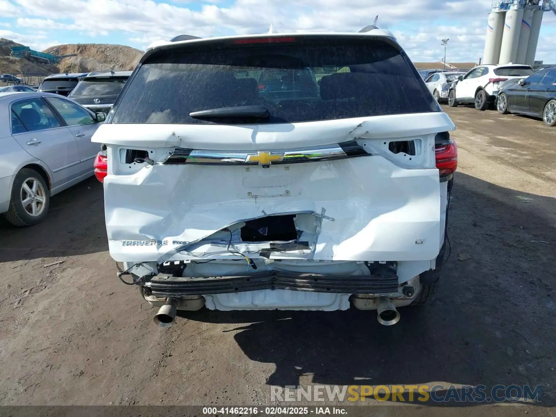 19 fotografías del automóvil dañado 1GNEVGKW3PJ224425 CHEVROLET TRAVERSE 2023