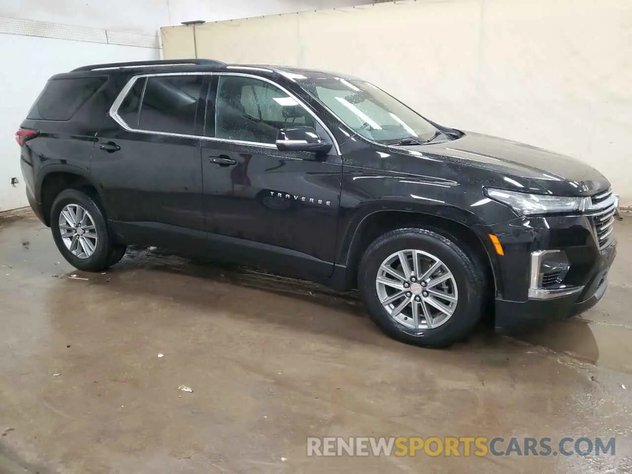 4 fotografías del automóvil dañado 1GNEVGKW3PJ263855 CHEVROLET TRAVERSE 2023