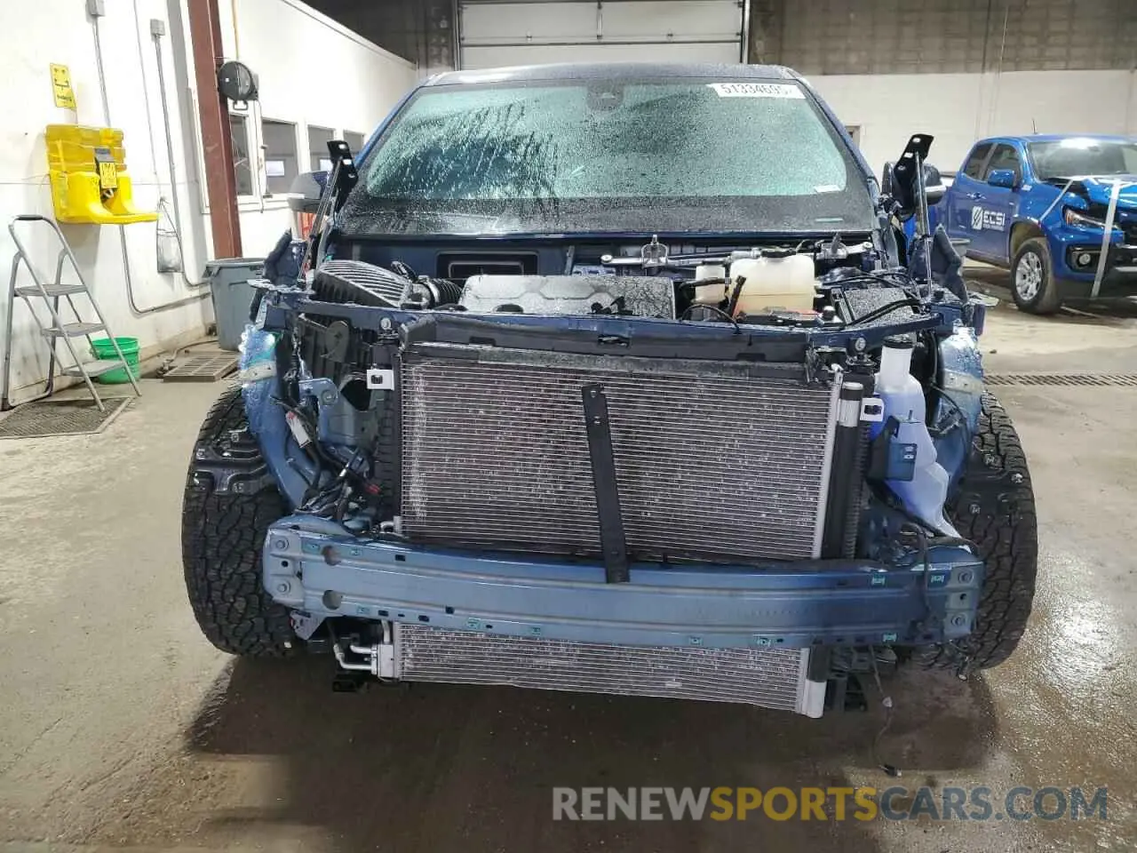 5 fotografías del automóvil dañado 1GNEVGKW4PJ253190 CHEVROLET TRAVERSE 2023