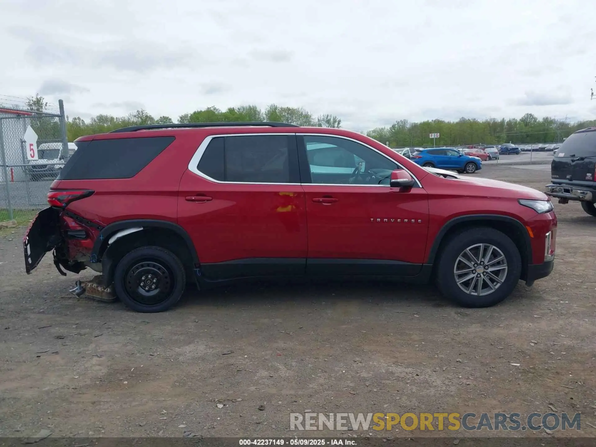 12 fotografías del automóvil dañado 1GNEVGKW4PJ277991 CHEVROLET TRAVERSE 2023