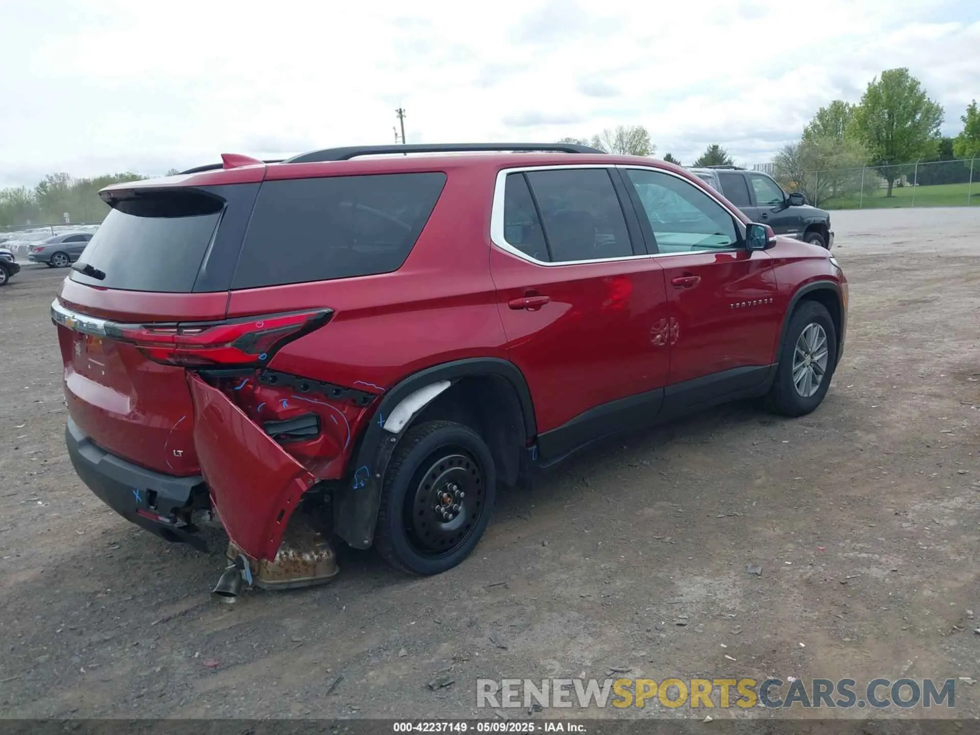 4 fotografías del automóvil dañado 1GNEVGKW4PJ277991 CHEVROLET TRAVERSE 2023