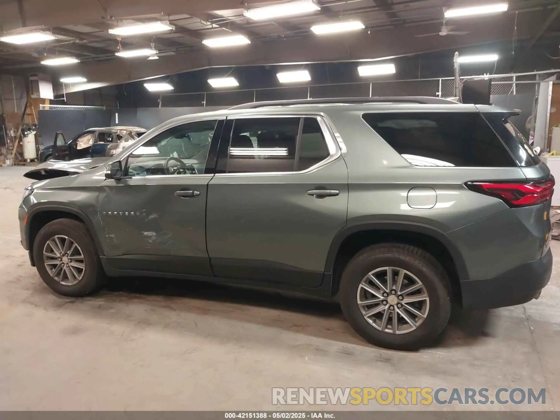 14 fotografías del automóvil dañado 1GNEVGKW6PJ272324 CHEVROLET TRAVERSE 2023