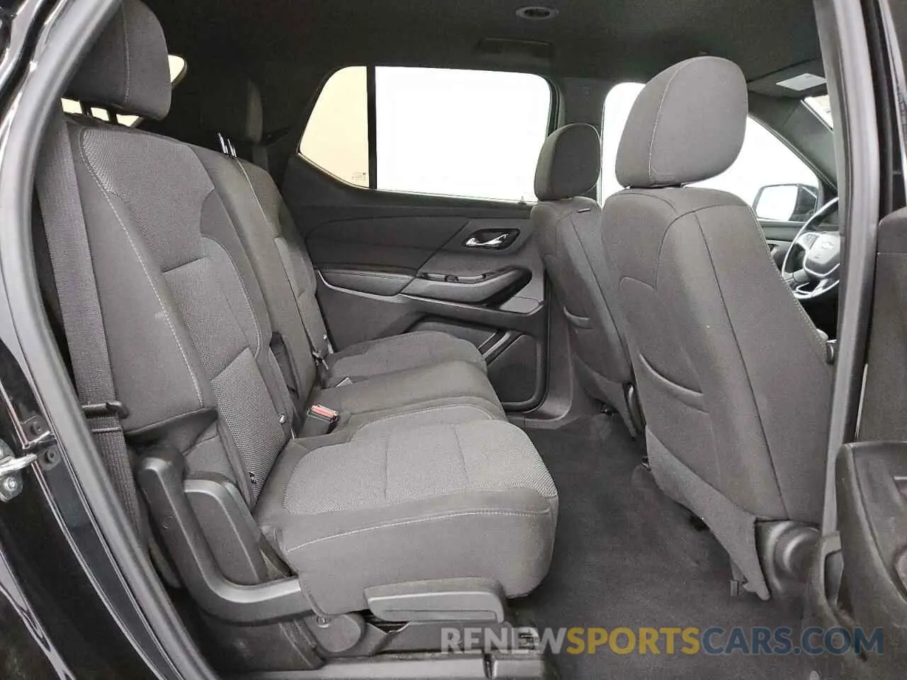 11 fotografías del automóvil dañado 1GNEVGKW7PJ148353 CHEVROLET TRAVERSE 2023