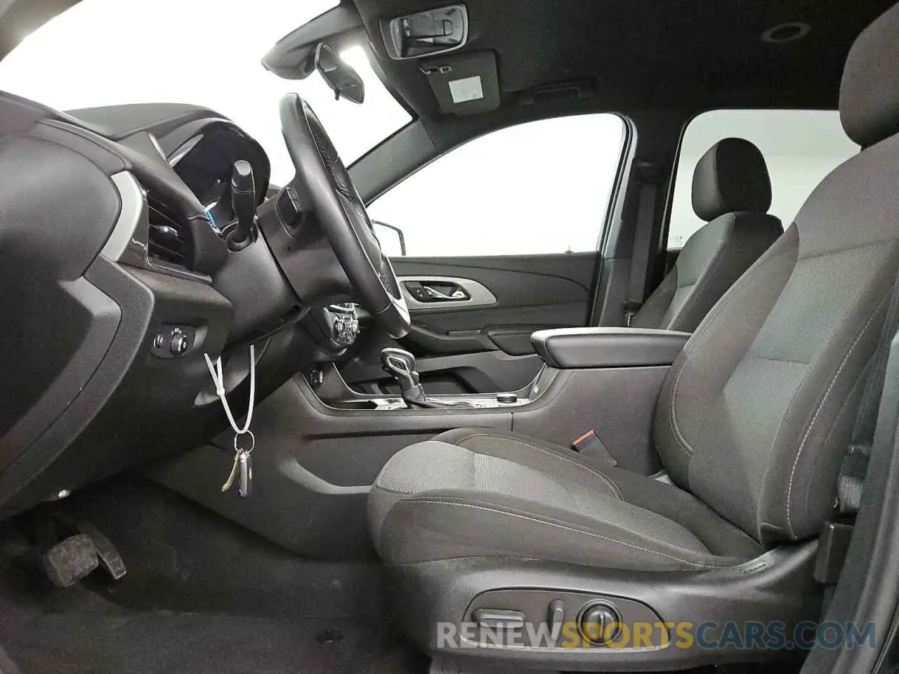 7 fotografías del automóvil dañado 1GNEVGKW7PJ148353 CHEVROLET TRAVERSE 2023