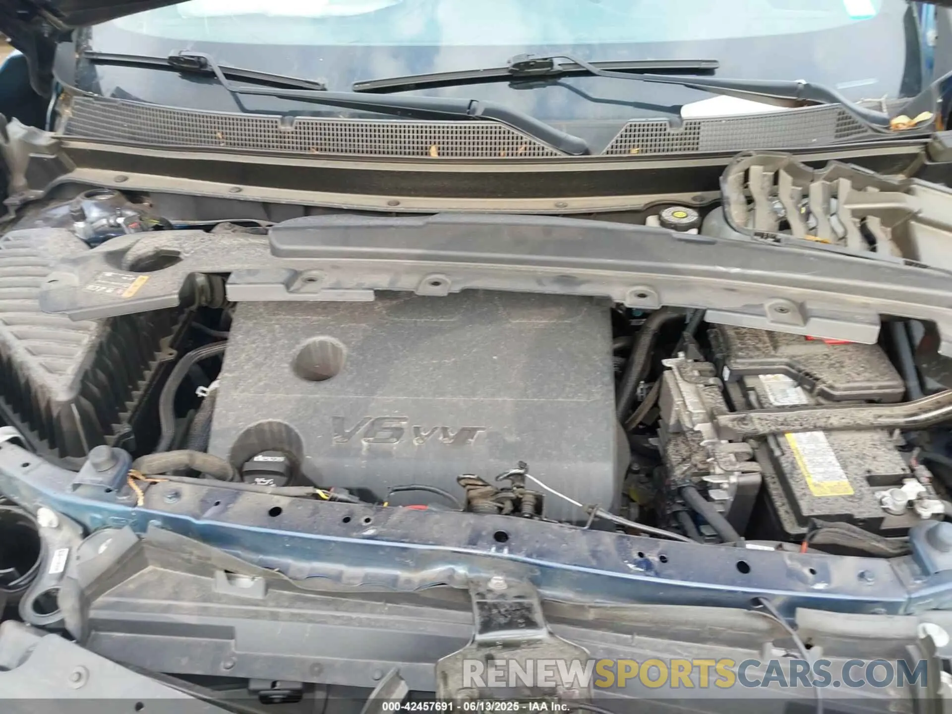 10 fotografías del automóvil dañado 1GNEVGKWXPJ132597 CHEVROLET TRAVERSE 2023