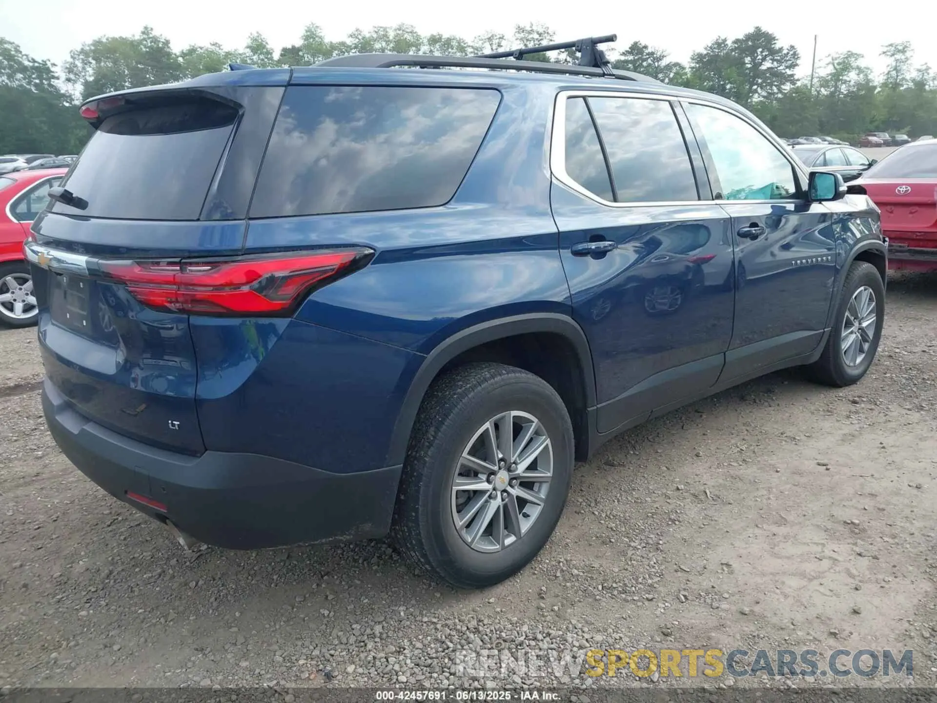 4 fotografías del automóvil dañado 1GNEVGKWXPJ132597 CHEVROLET TRAVERSE 2023