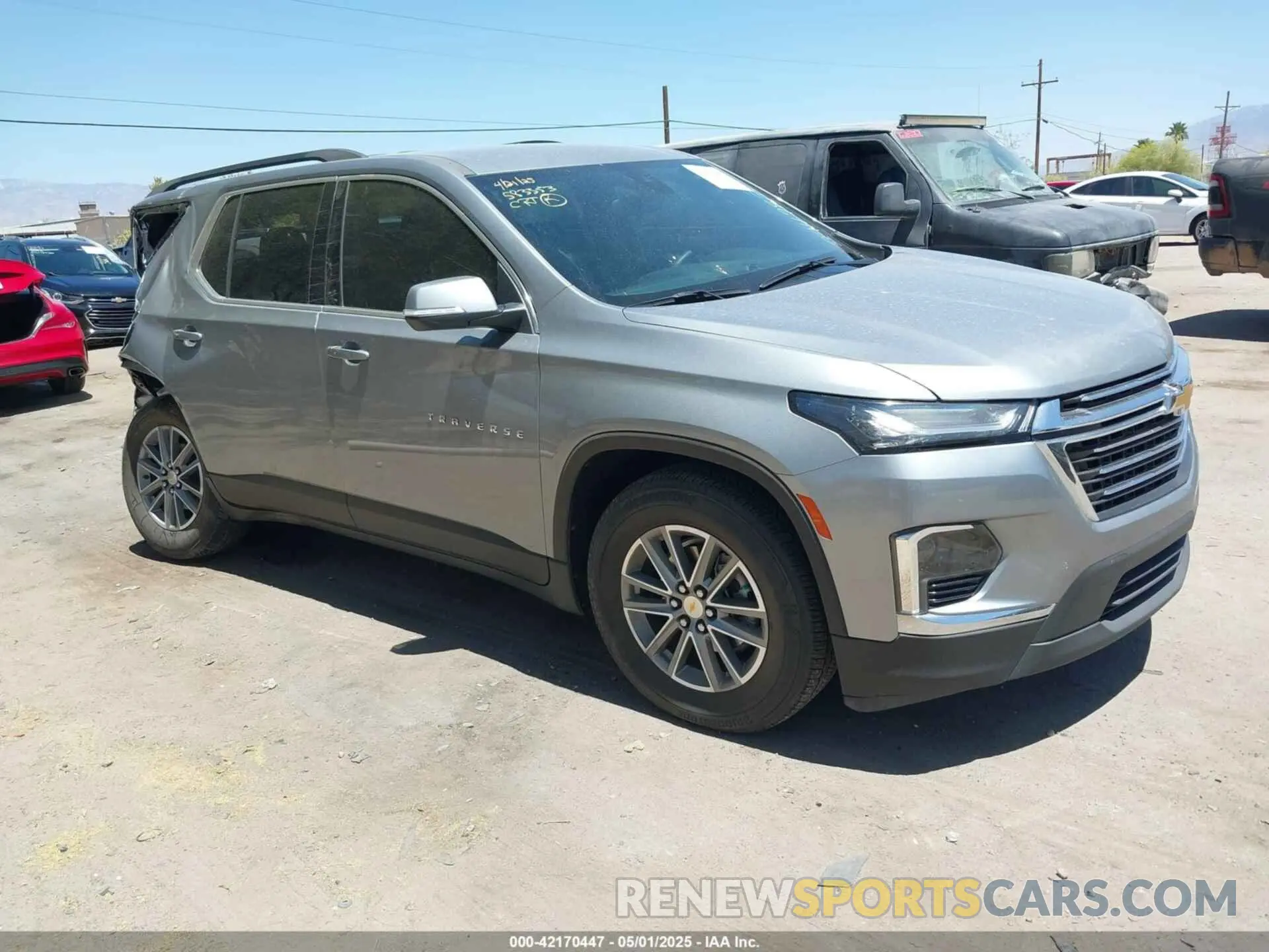 1 fotografías del automóvil dañado 1GNEVGKWXPJ274982 CHEVROLET TRAVERSE 2023