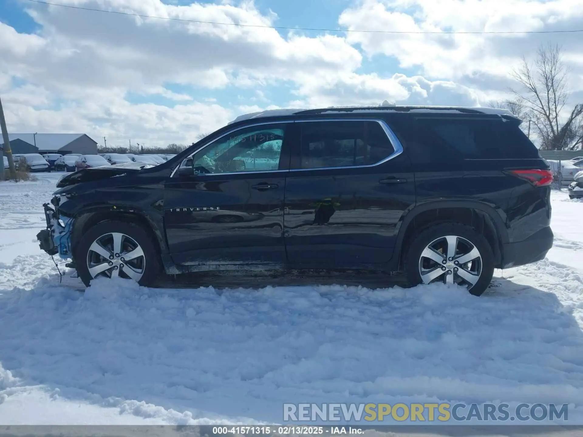 14 fotografías del automóvil dañado 1GNEVHKW0PJ154971 CHEVROLET TRAVERSE 2023