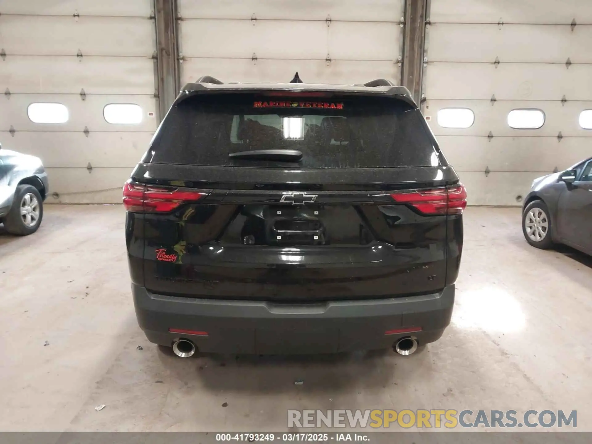 17 fotografías del automóvil dañado 1GNEVHKW5PJ164766 CHEVROLET TRAVERSE 2023