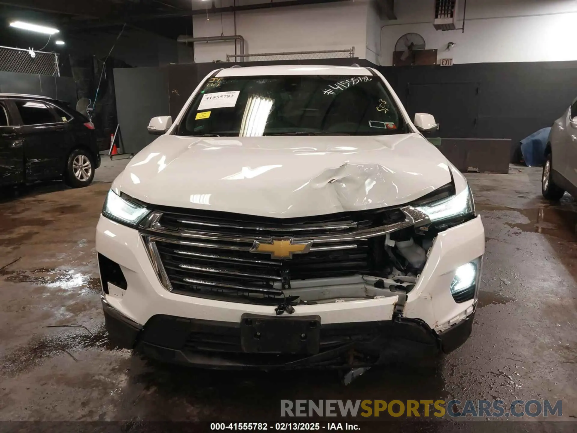 12 fotografías del automóvil dañado 1GNEVHKW6PJ207754 CHEVROLET TRAVERSE 2023