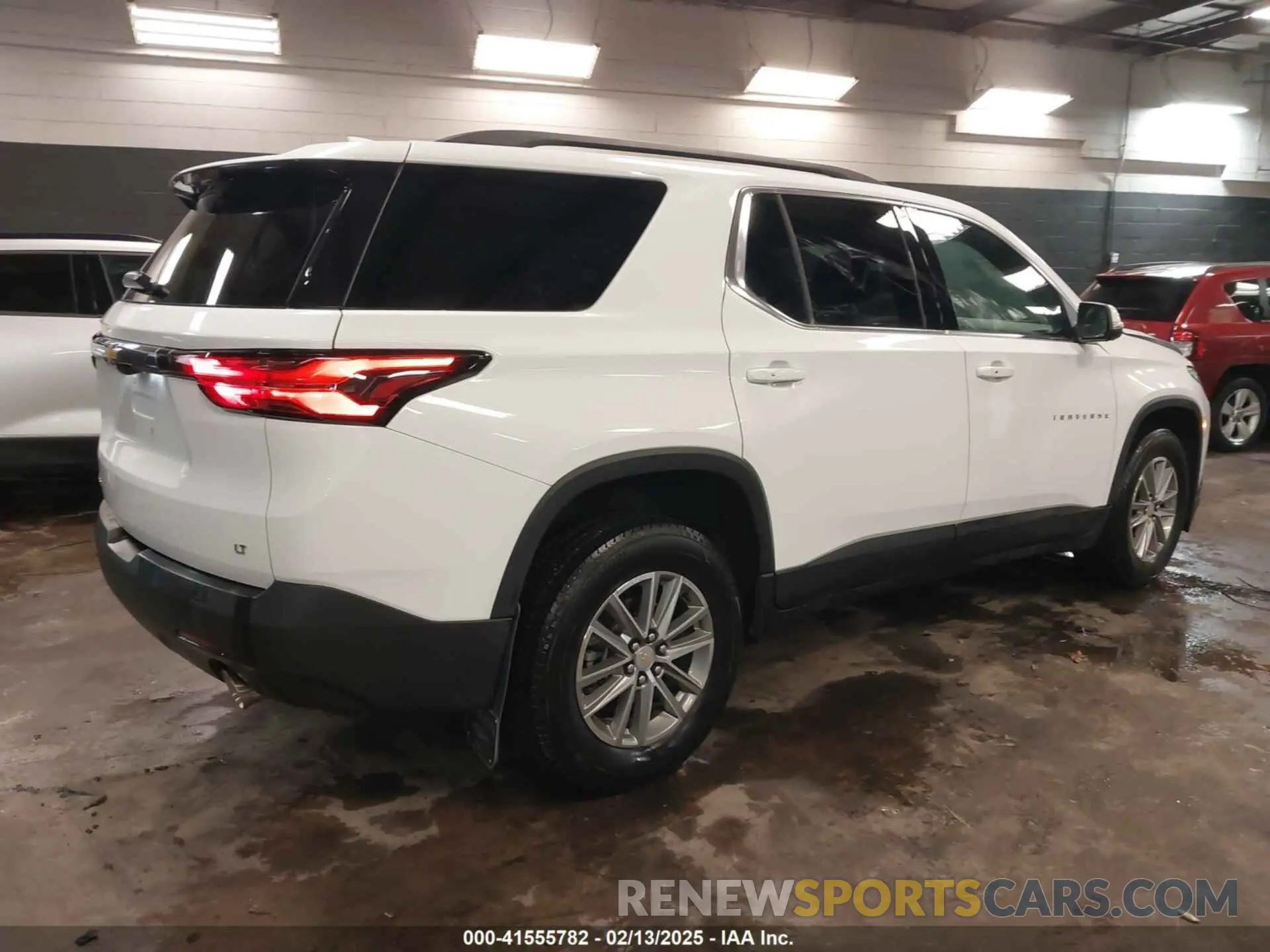 4 fotografías del automóvil dañado 1GNEVHKW6PJ207754 CHEVROLET TRAVERSE 2023