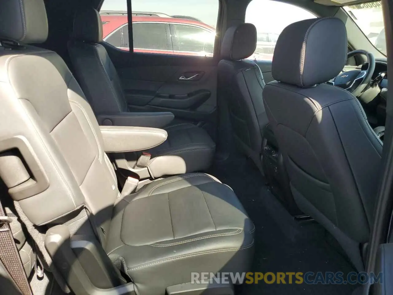11 fotografías del automóvil dañado 1GNEVHKW6PJ217961 CHEVROLET TRAVERSE 2023
