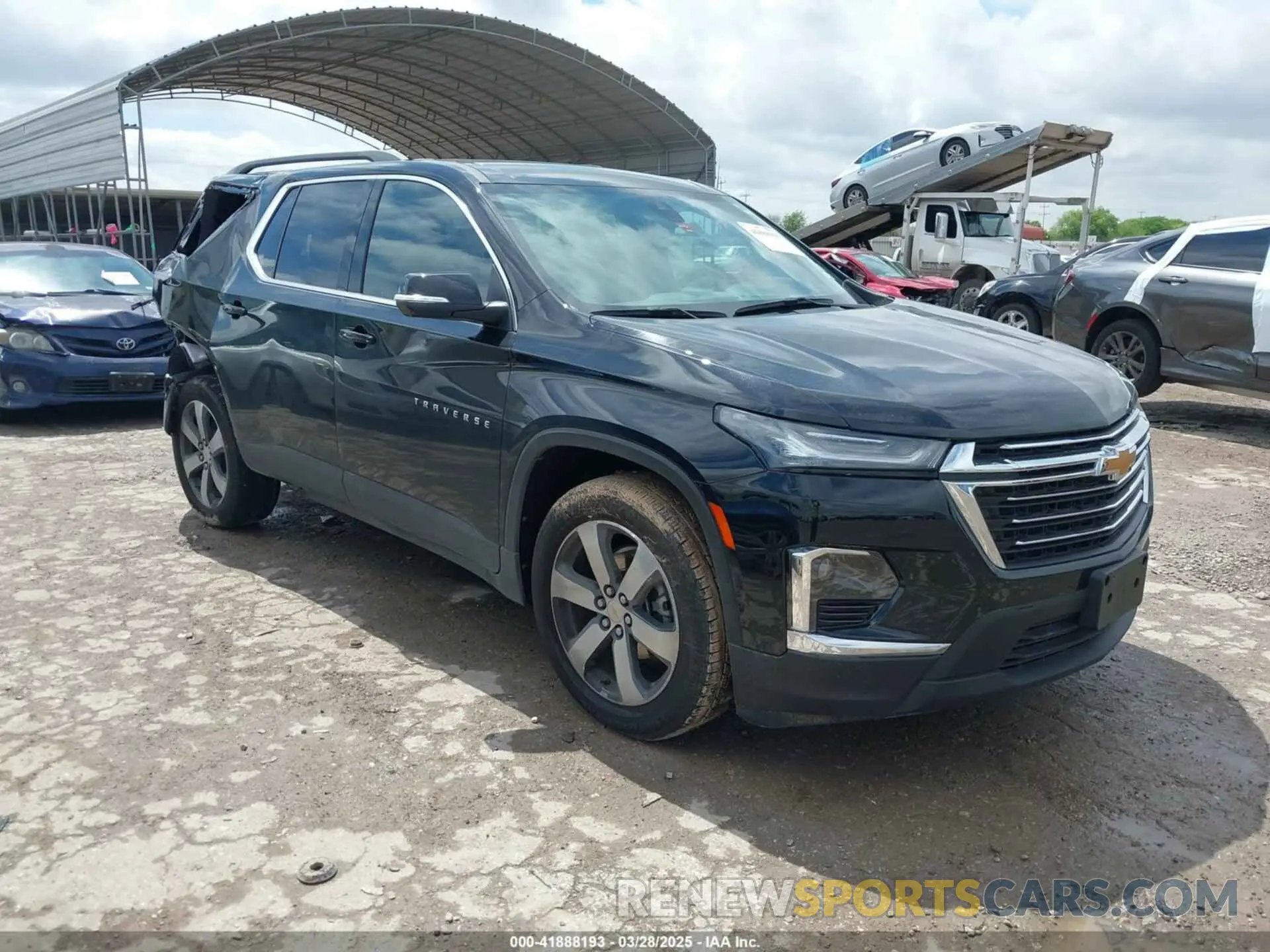 1 fotografías del automóvil dañado 1GNEVHKW6PJ301147 CHEVROLET TRAVERSE 2023