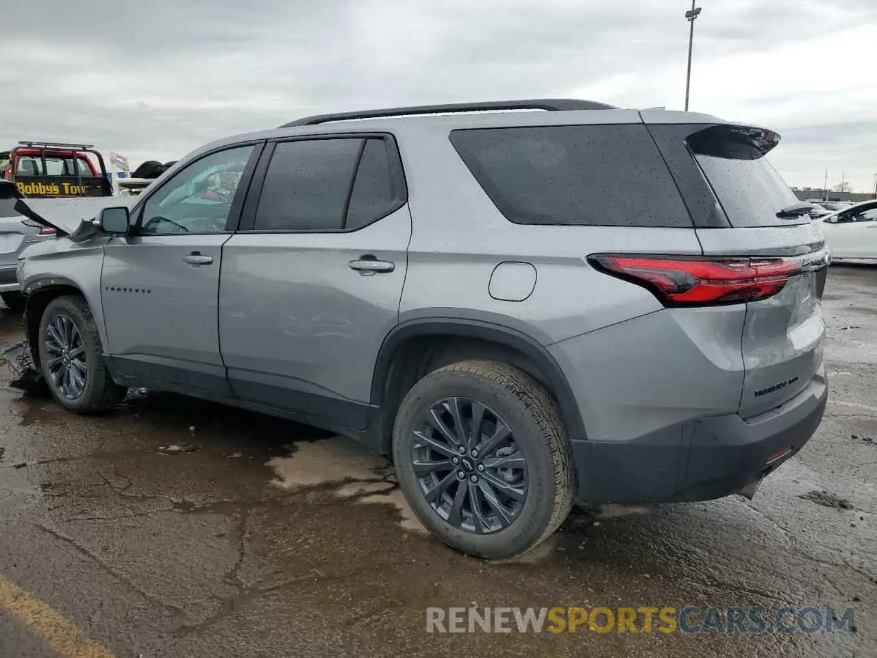 2 fotografías del automóvil dañado 1GNEVJKW4PJ294769 CHEVROLET TRAVERSE 2023