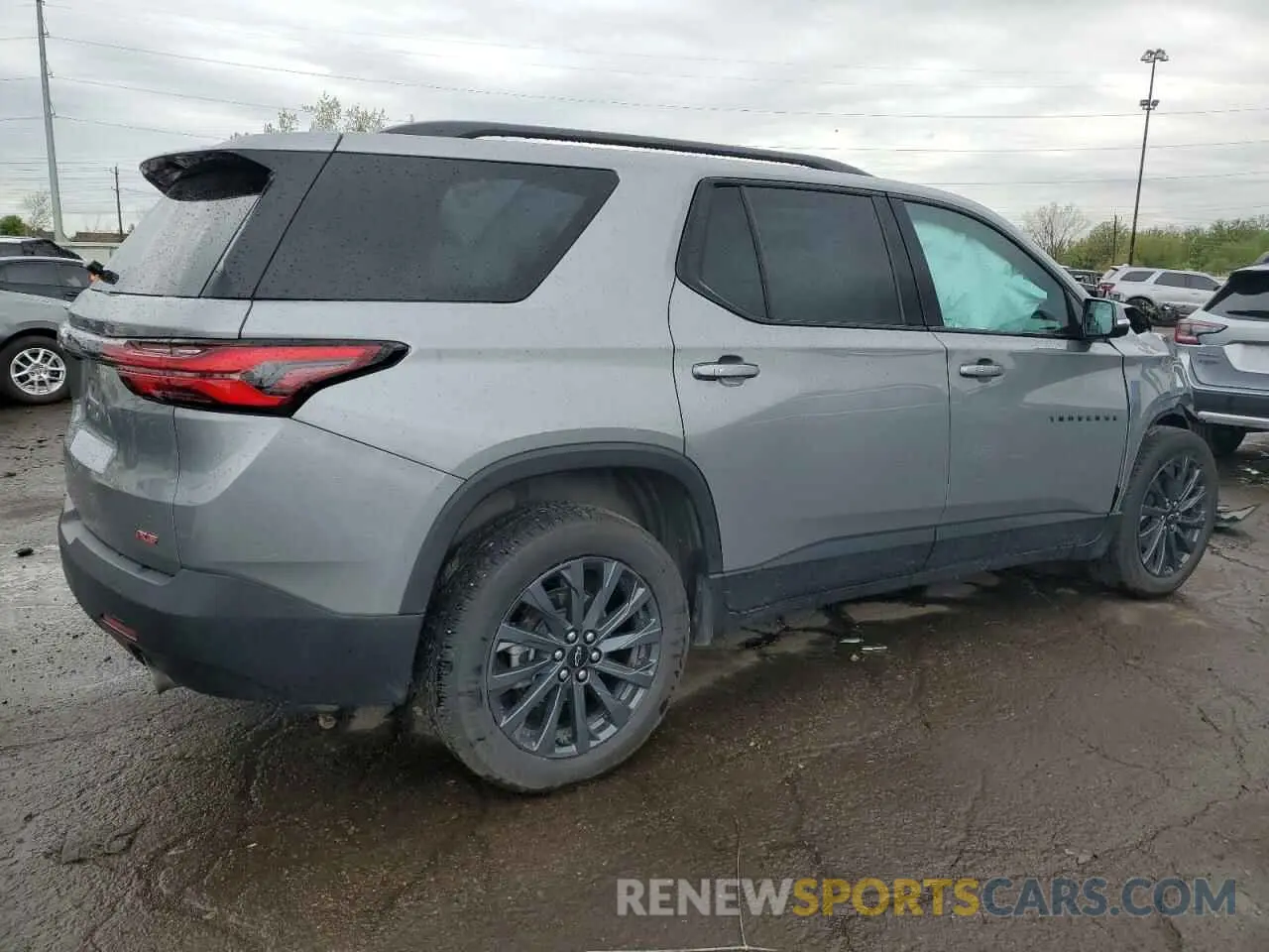 3 fotografías del automóvil dañado 1GNEVJKW4PJ294769 CHEVROLET TRAVERSE 2023