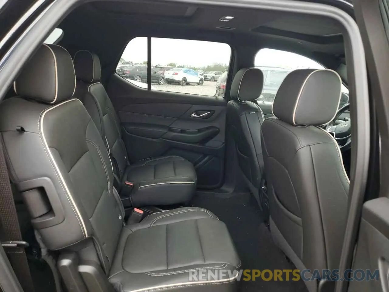 12 fotografías del automóvil dañado 1GNEVKKW1PJ255479 CHEVROLET TRAVERSE 2023