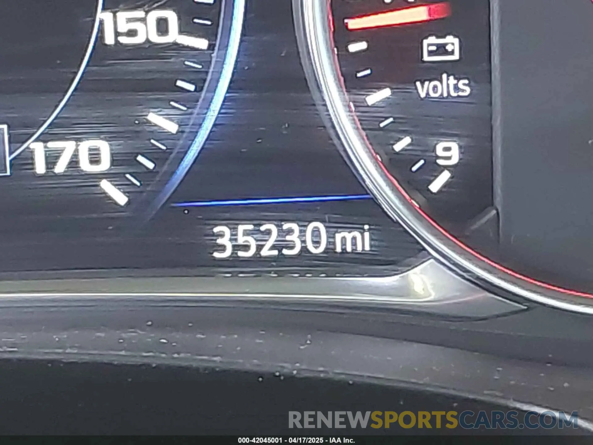 16 fotografías del automóvil dañado 1GNEVKKW1PJ290023 CHEVROLET TRAVERSE 2023