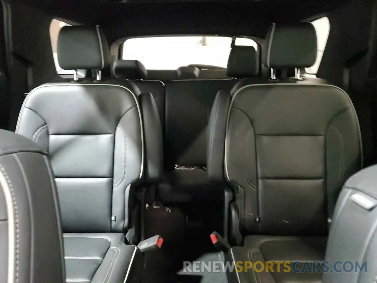 10 fotografías del automóvil dañado 1GNEVKKW3PJ239767 CHEVROLET TRAVERSE 2023