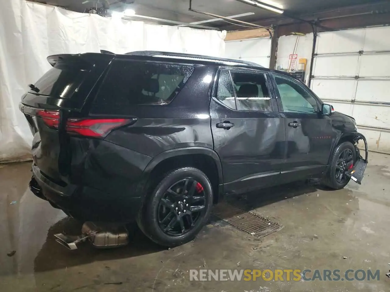 3 fotografías del automóvil dañado 1GNEVKKW3PJ239767 CHEVROLET TRAVERSE 2023