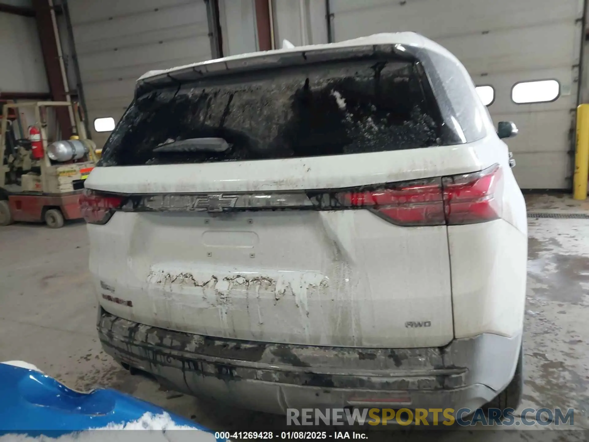 15 fotografías del automóvil dañado 1GNEVKKW4PJ305307 CHEVROLET TRAVERSE 2023