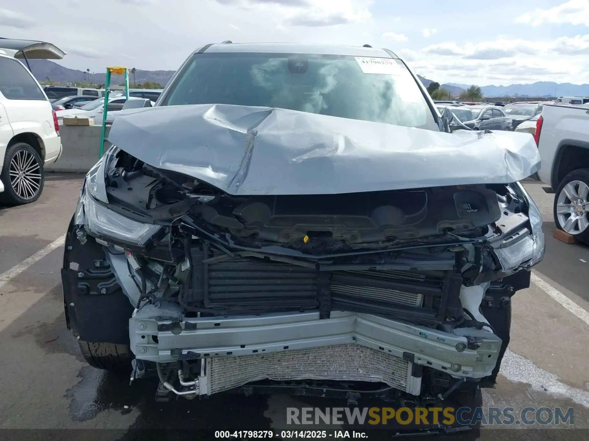 6 fotografías del automóvil dañado 1GNEVKKW6PJ287411 CHEVROLET TRAVERSE 2023
