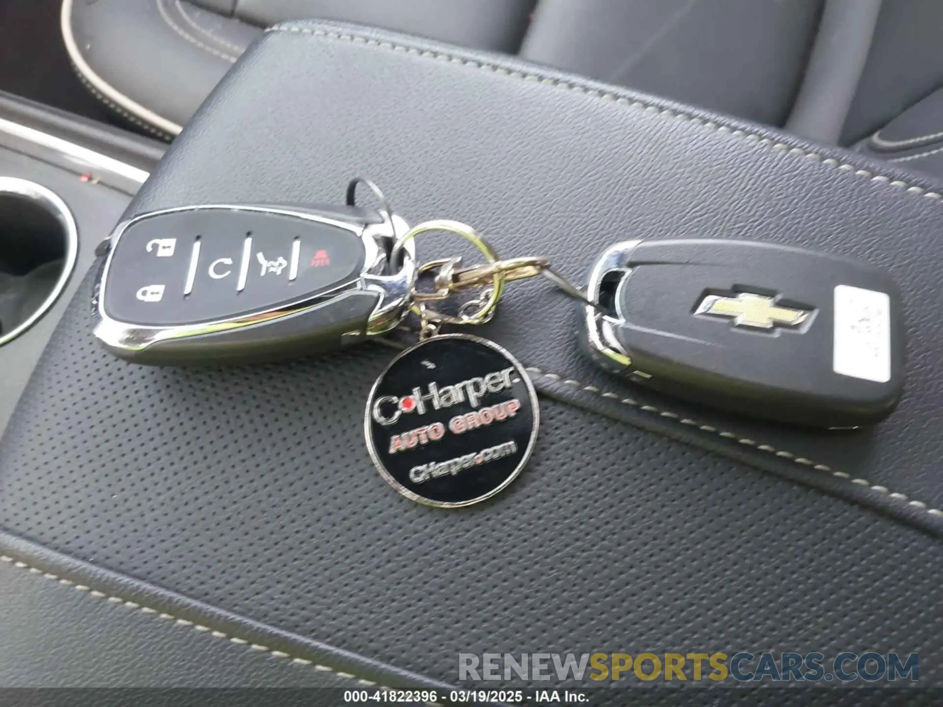 11 fotografías del automóvil dañado 1GNEVKKW8PJ218171 CHEVROLET TRAVERSE 2023