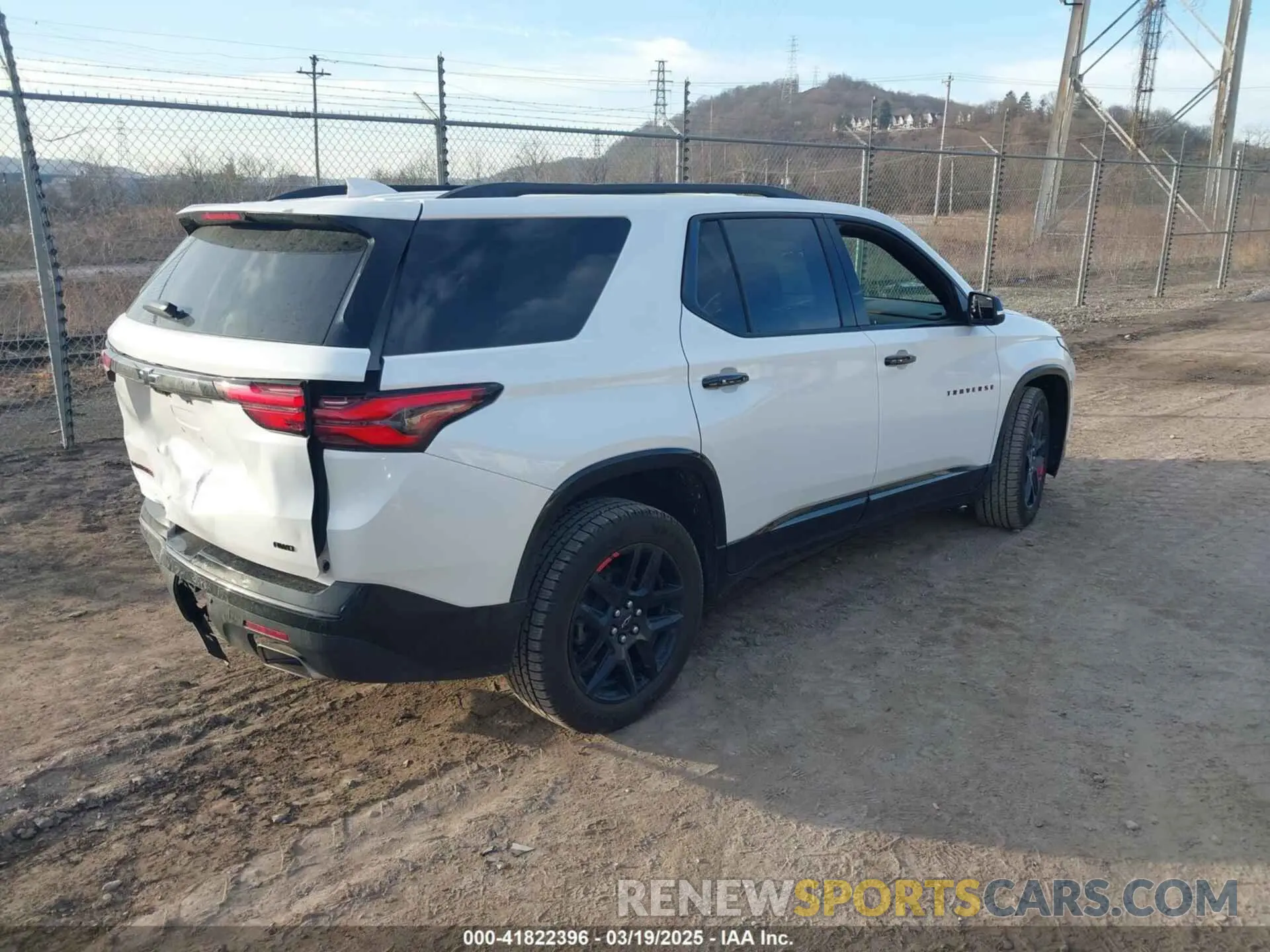 4 fotografías del automóvil dañado 1GNEVKKW8PJ218171 CHEVROLET TRAVERSE 2023