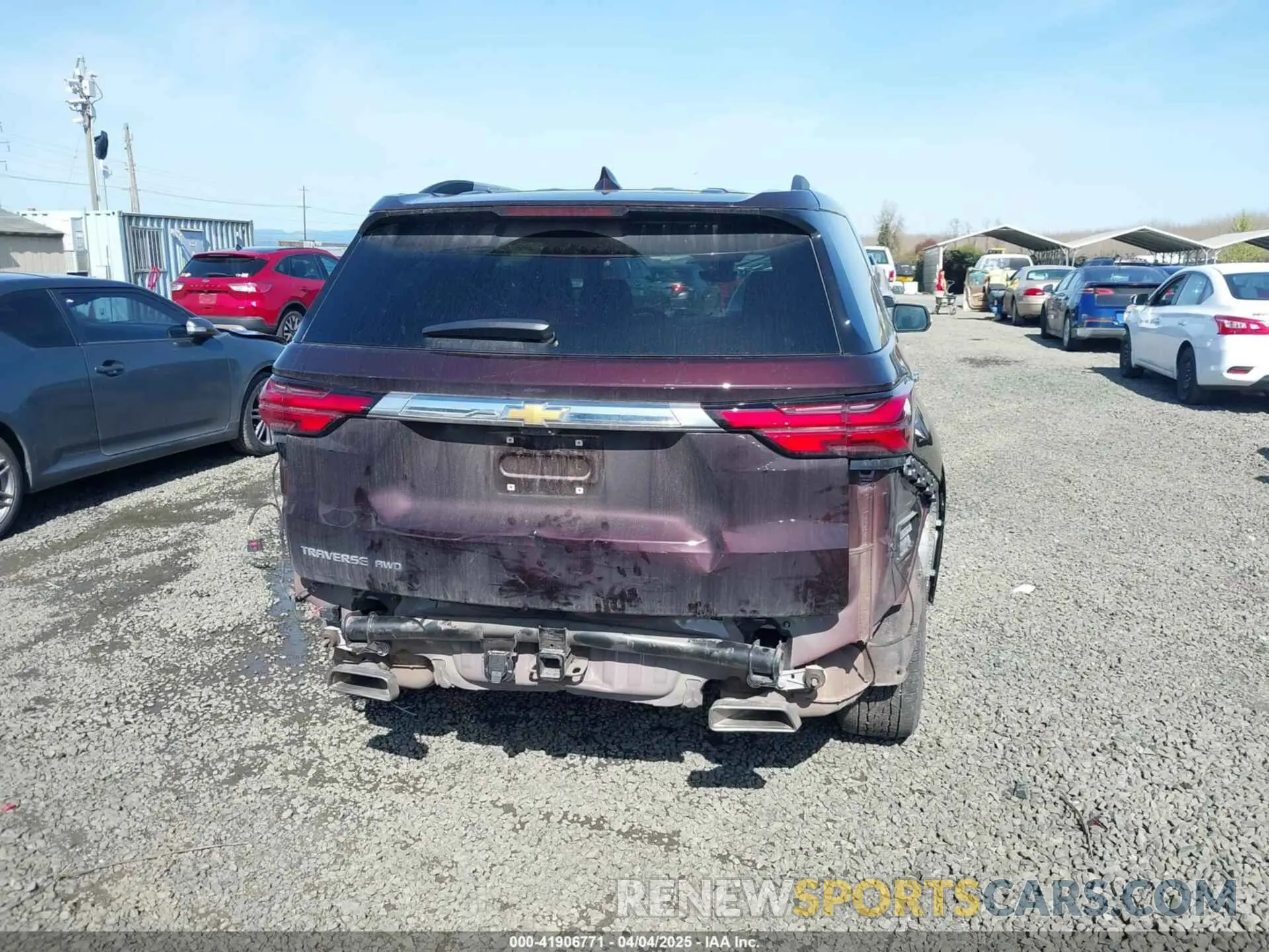16 fotografías del automóvil dañado 1GNEVNKW0PJ232003 CHEVROLET TRAVERSE 2023