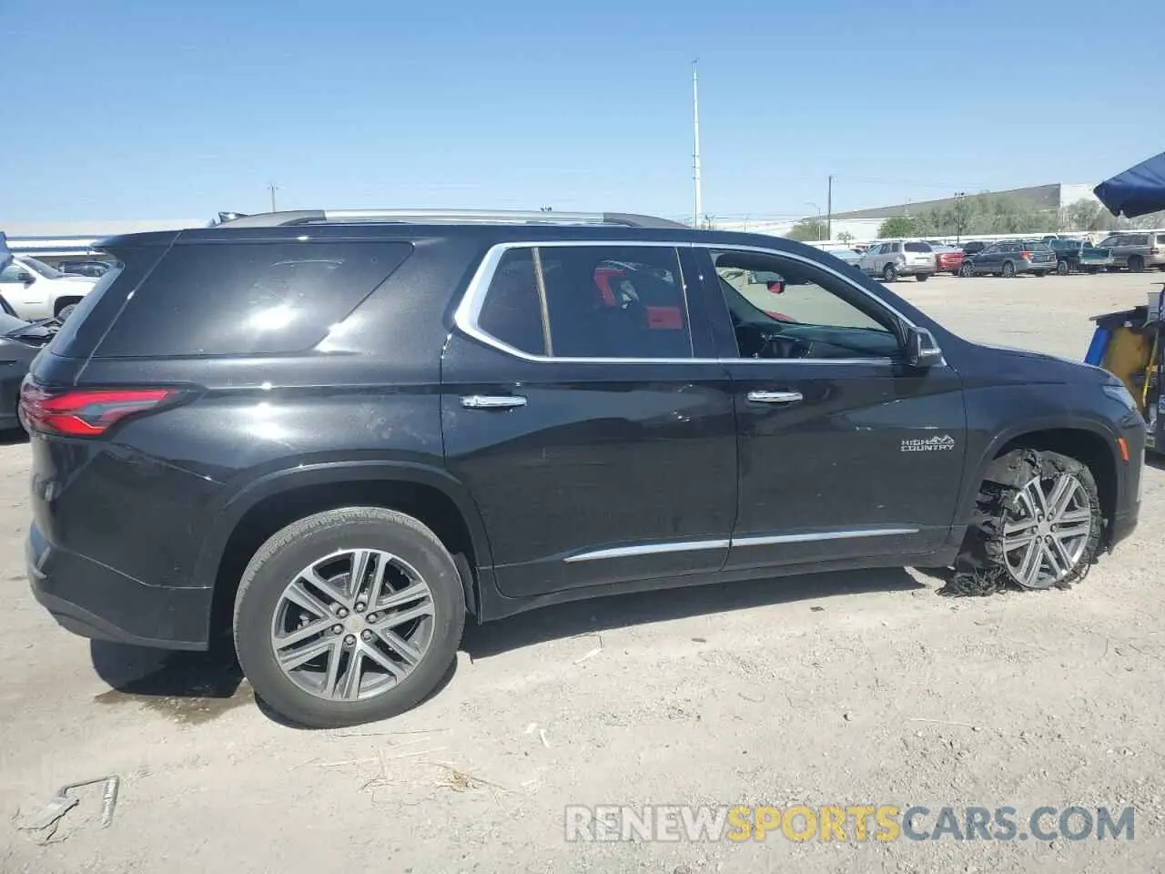 3 fotografías del automóvil dañado 1GNEVNKW3PJ180589 CHEVROLET TRAVERSE 2023