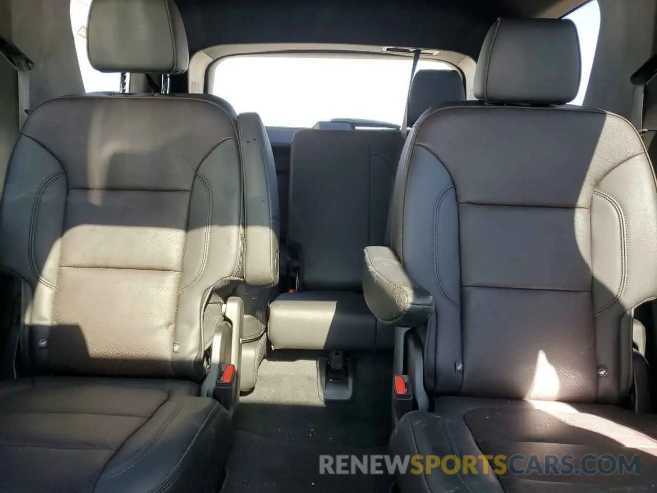10 fotografías del automóvil dañado 1GNEVNKW8PJ108514 CHEVROLET TRAVERSE 2023