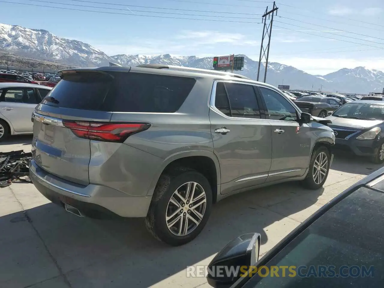 3 fotografías del automóvil dañado 1GNEVNKW8PJ108514 CHEVROLET TRAVERSE 2023