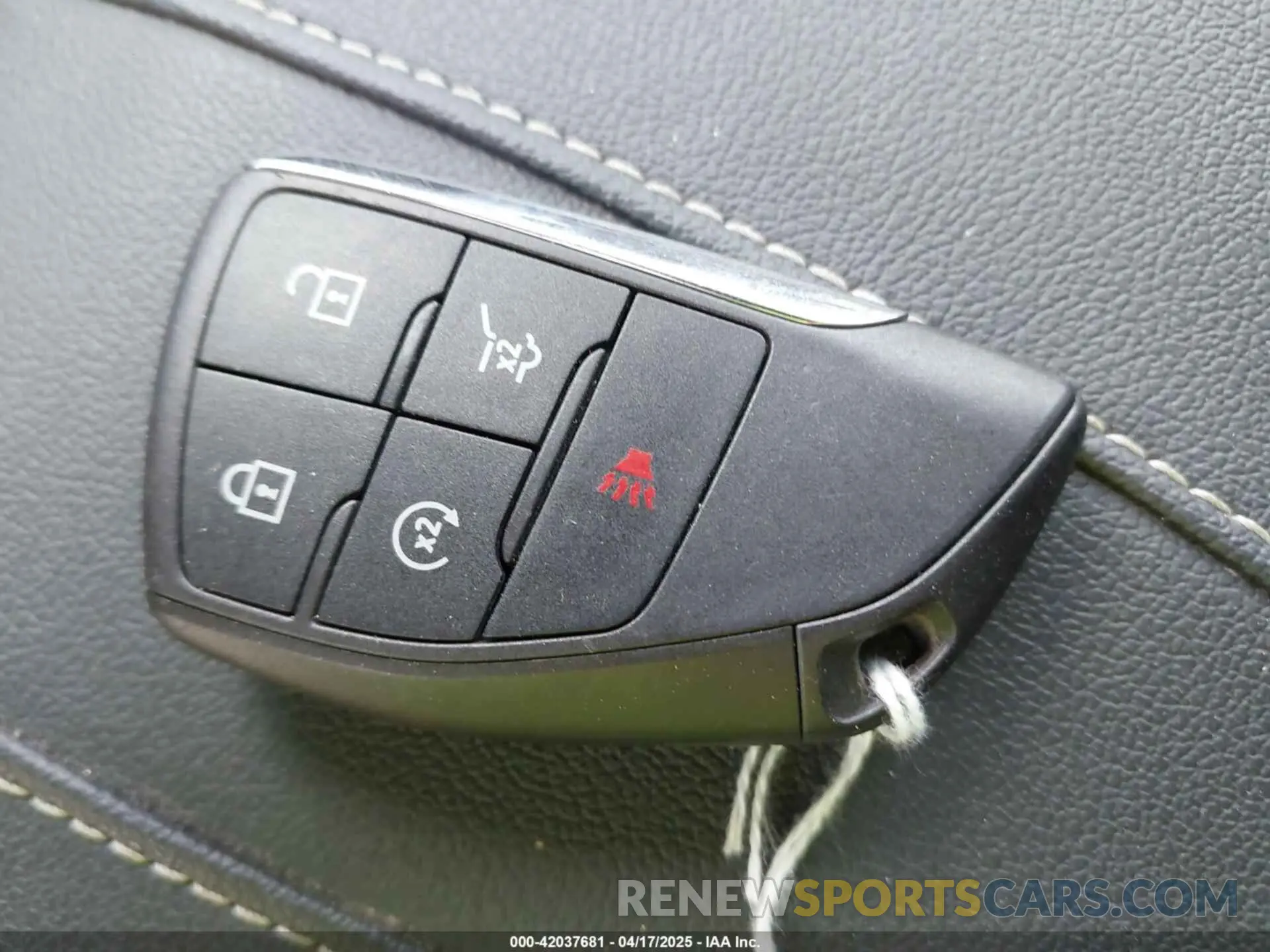 11 fotografías del automóvil dañado 1GNERGKS1RJ199710 CHEVROLET TRAVERSE 2024