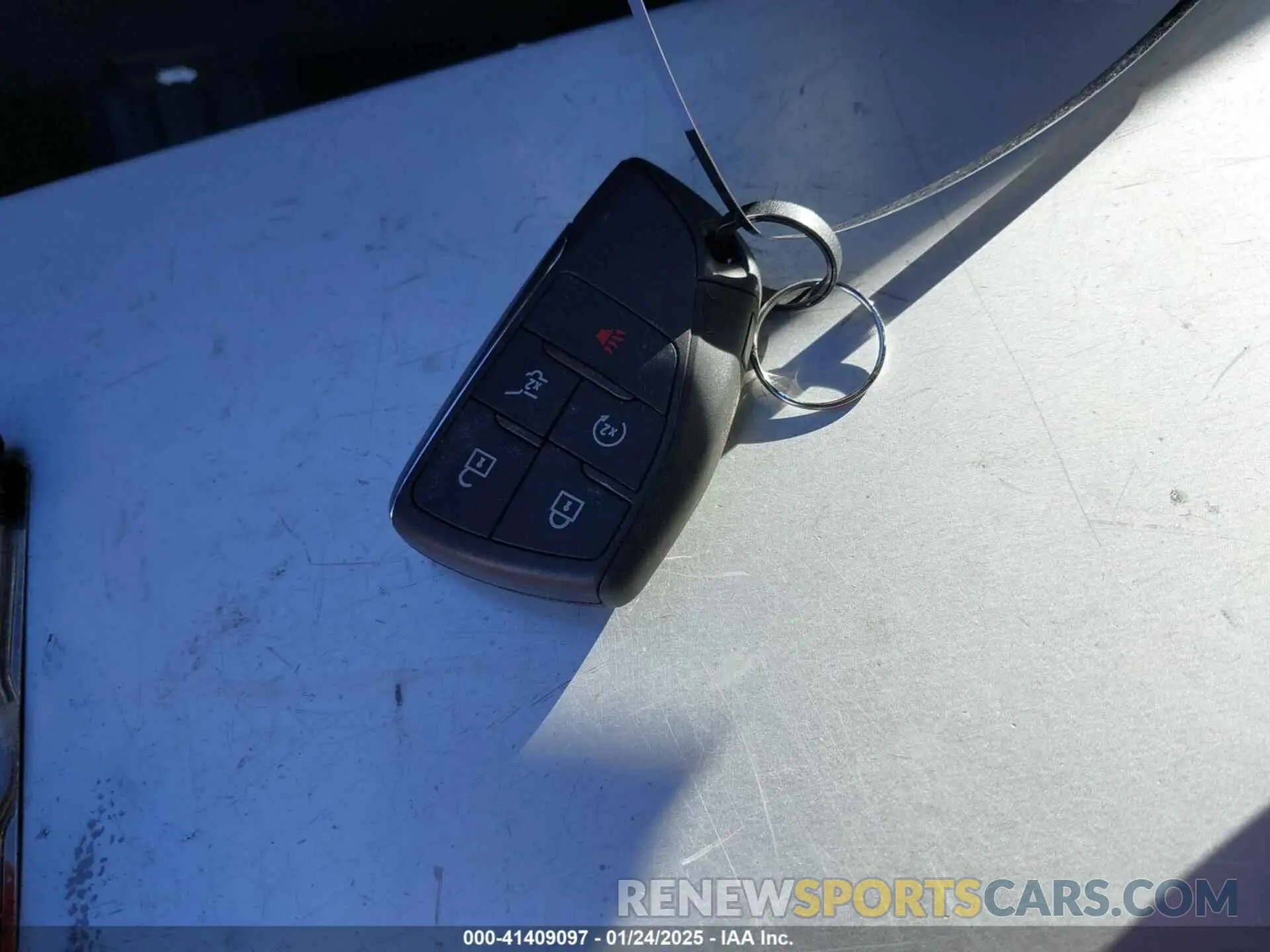 11 fotografías del automóvil dañado 1GNERGKS4RJ143731 CHEVROLET TRAVERSE 2024