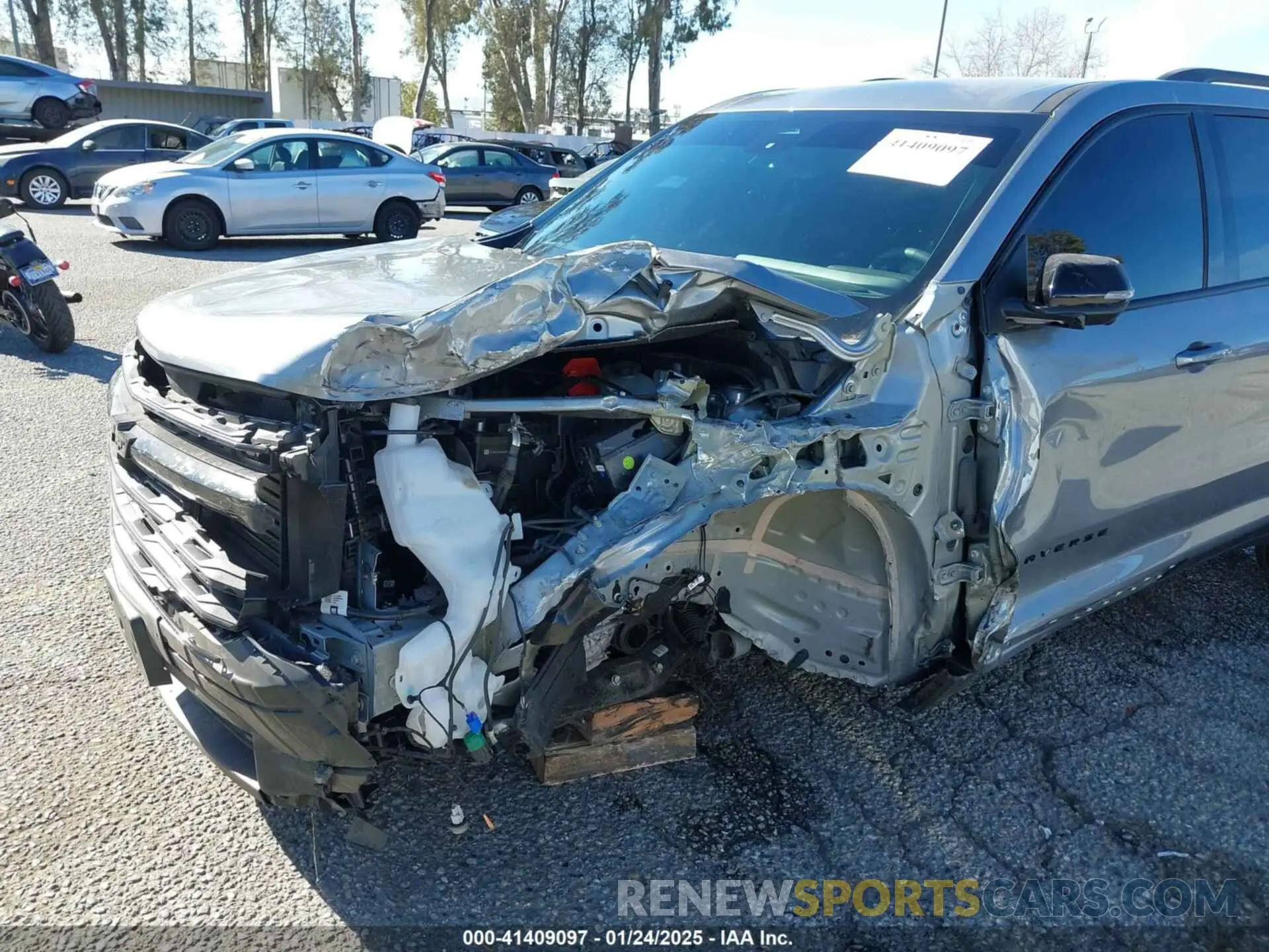 6 fotografías del automóvil dañado 1GNERGKS4RJ143731 CHEVROLET TRAVERSE 2024