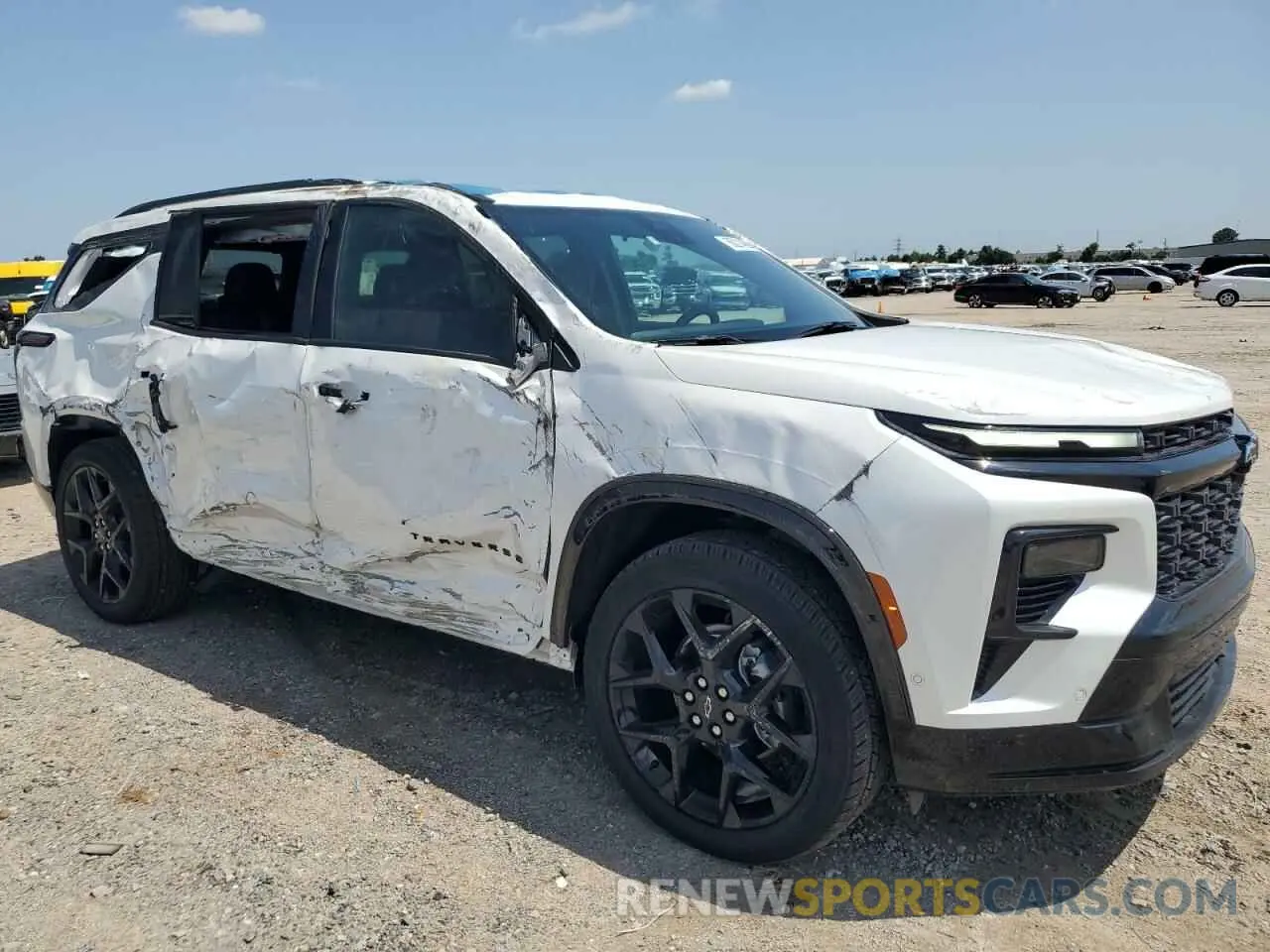 4 fotografías del automóvil dañado 1GNERLKS5RJ227677 CHEVROLET TRAVERSE 2024